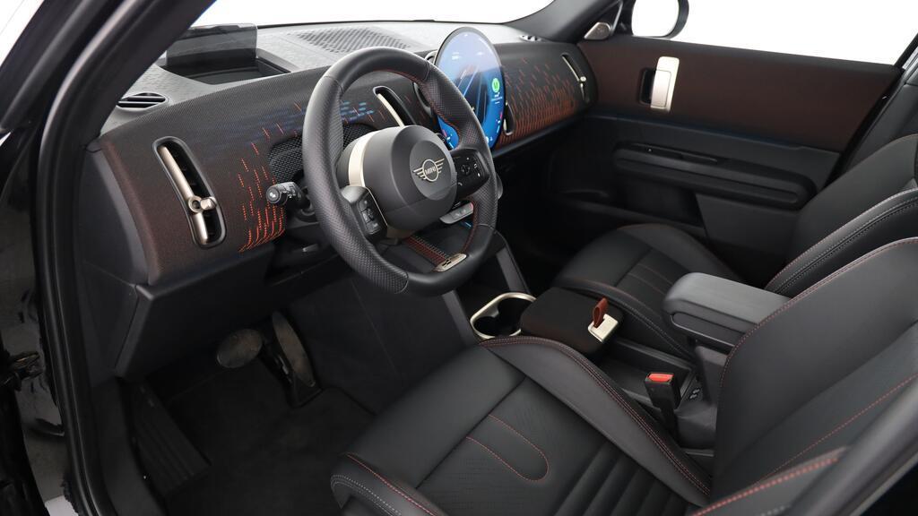 MINI Countryman S ALL4-image-17