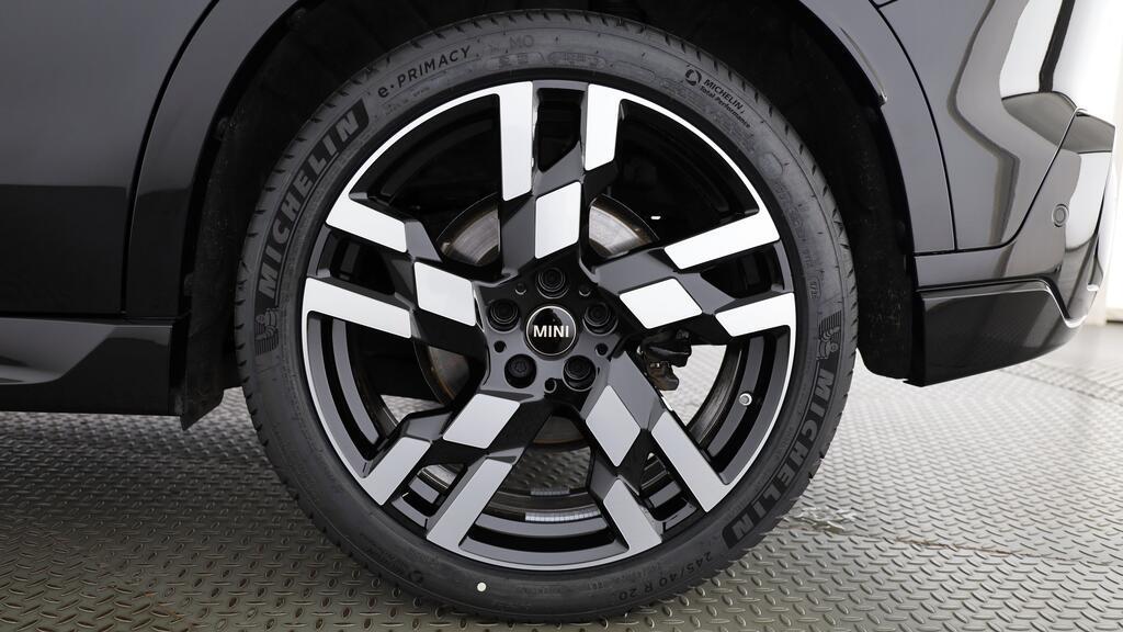 MINI Countryman S ALL4-image-8