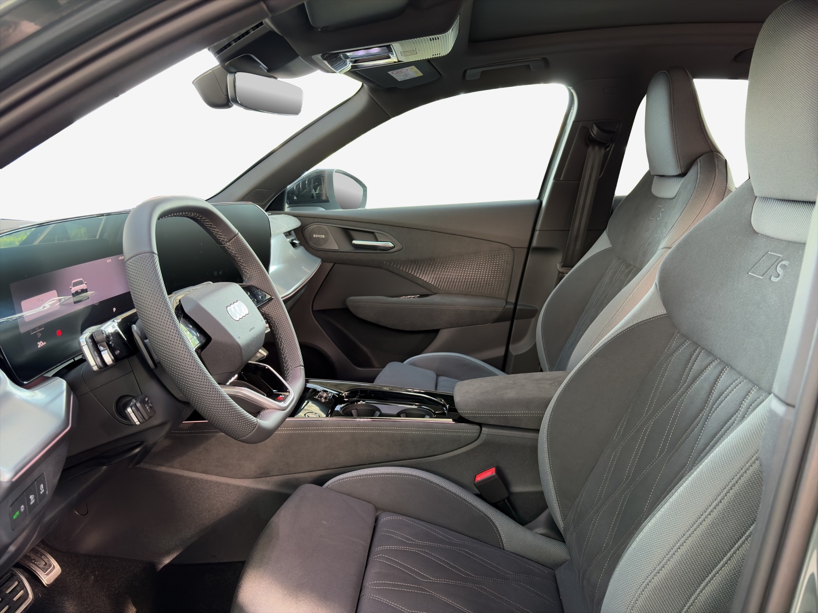 AUDI Q3 SUV 110 kW TFSI S tronic-image-5