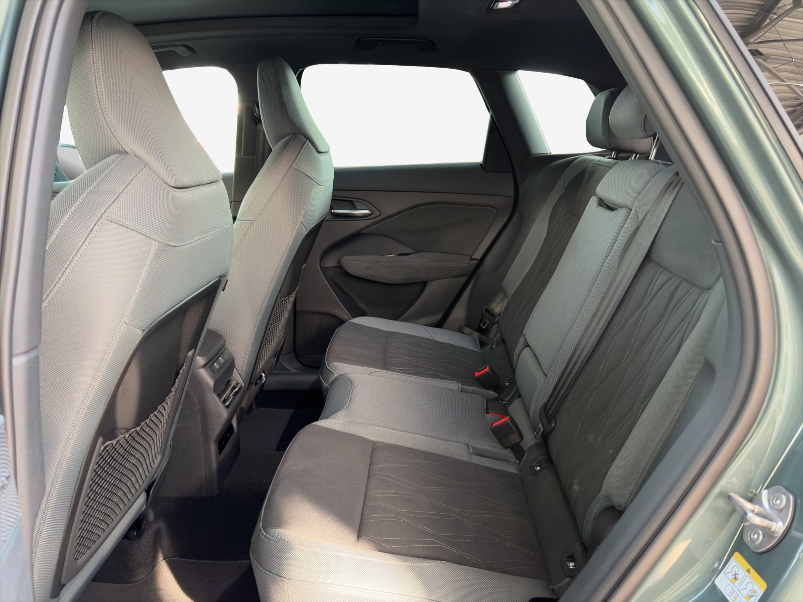 AUDI Q3 SUV 110 kW TFSI S tronic-image-9