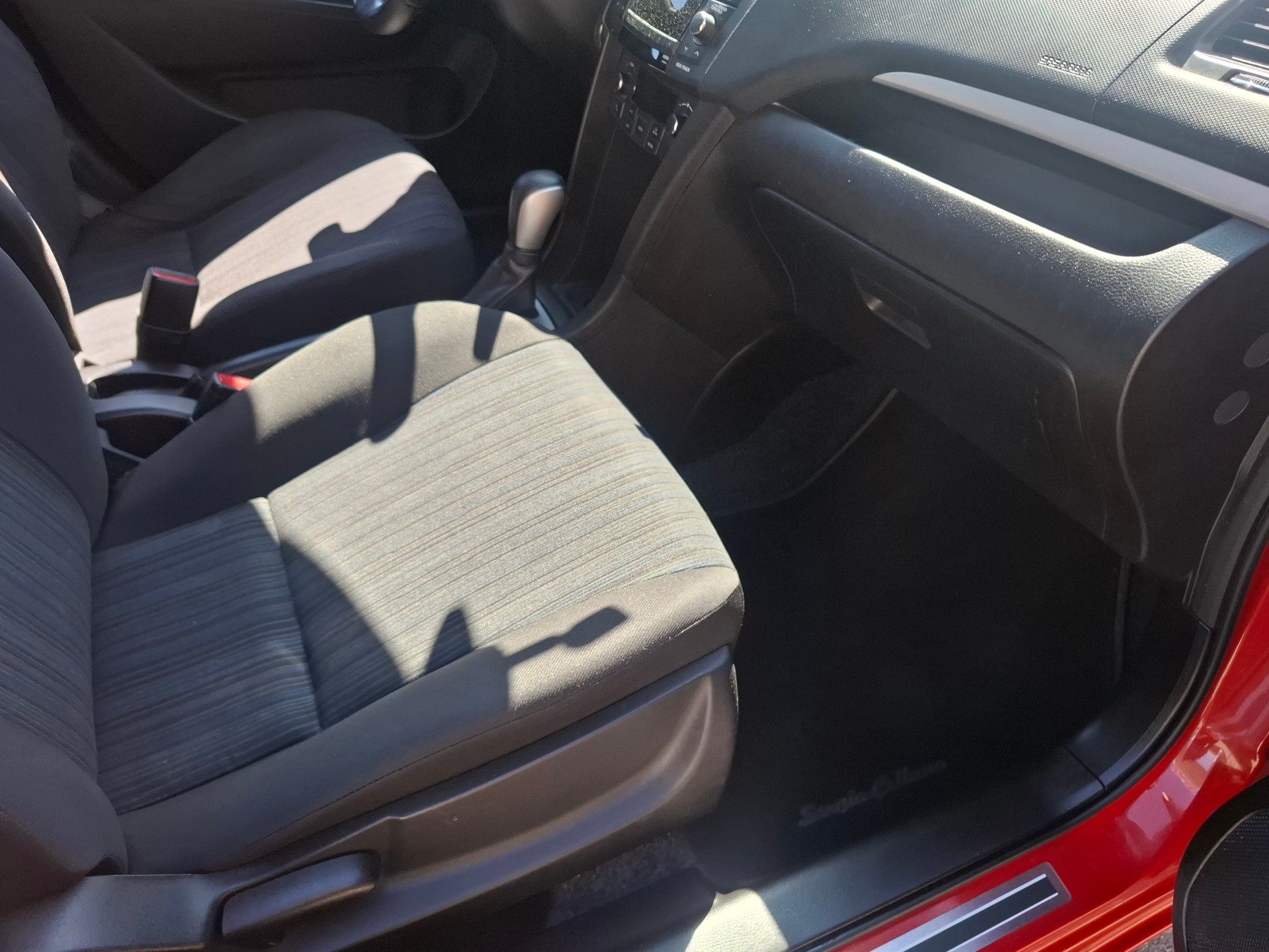 SUZUKI Swift 1.2i 16V Sergio Cellano Top Automatic-image-5