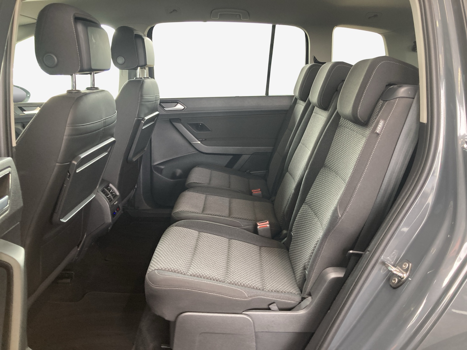 VW Touran 1.5 TSI EVO Comfortline DSG-image-11