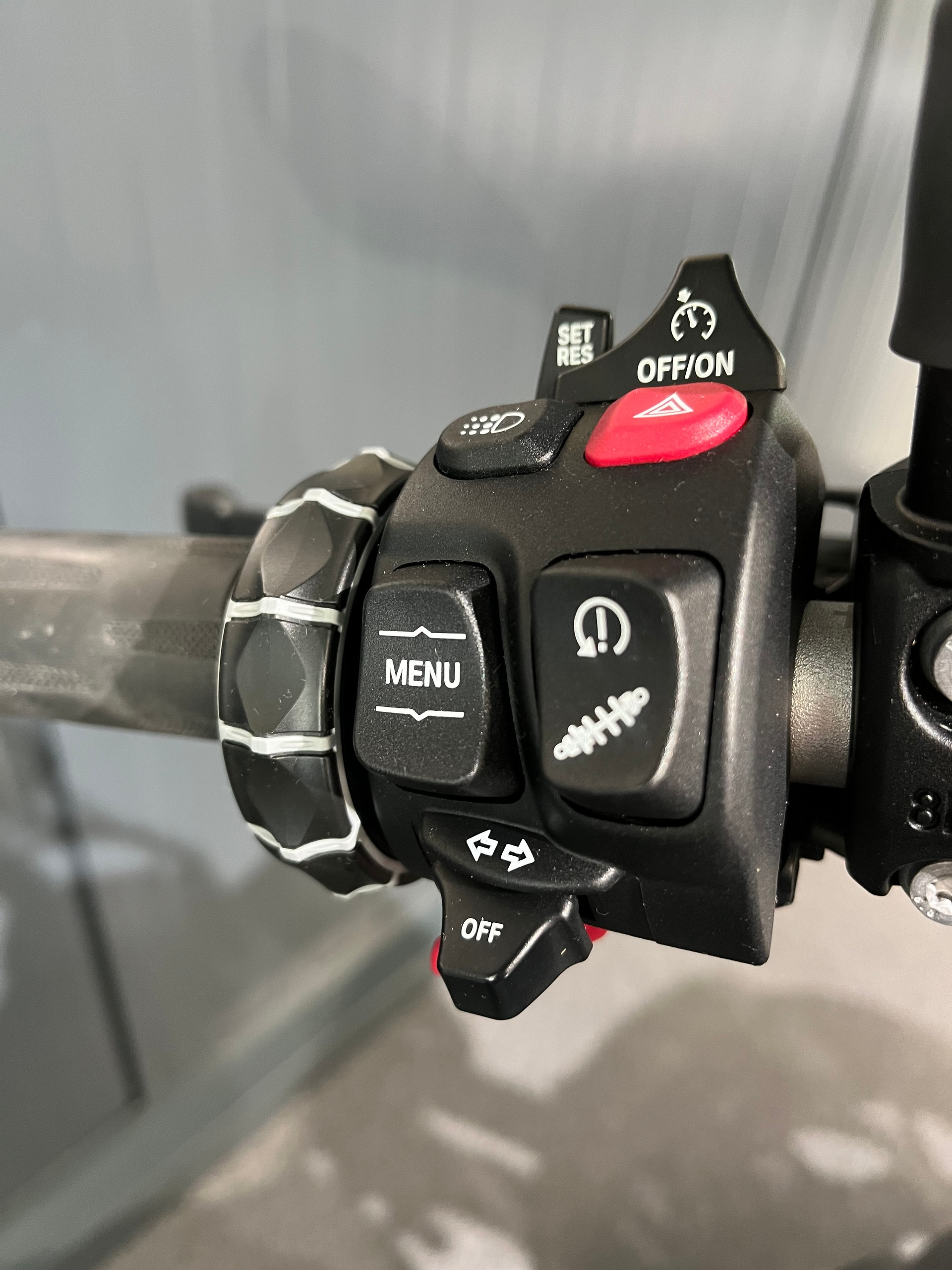 BMW R 1250 R-showroom-element-3