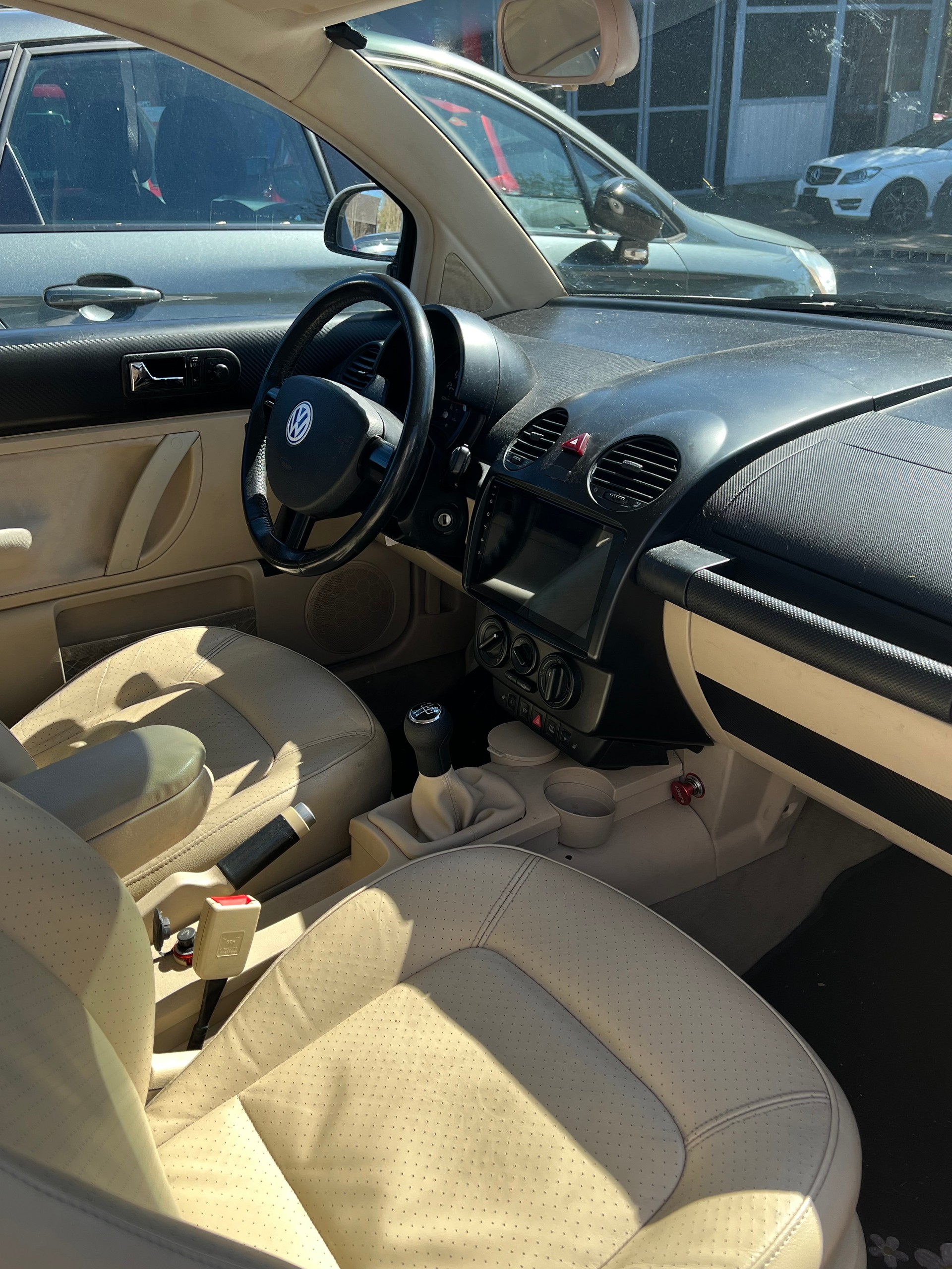 VW Beetle 2.0-image-4