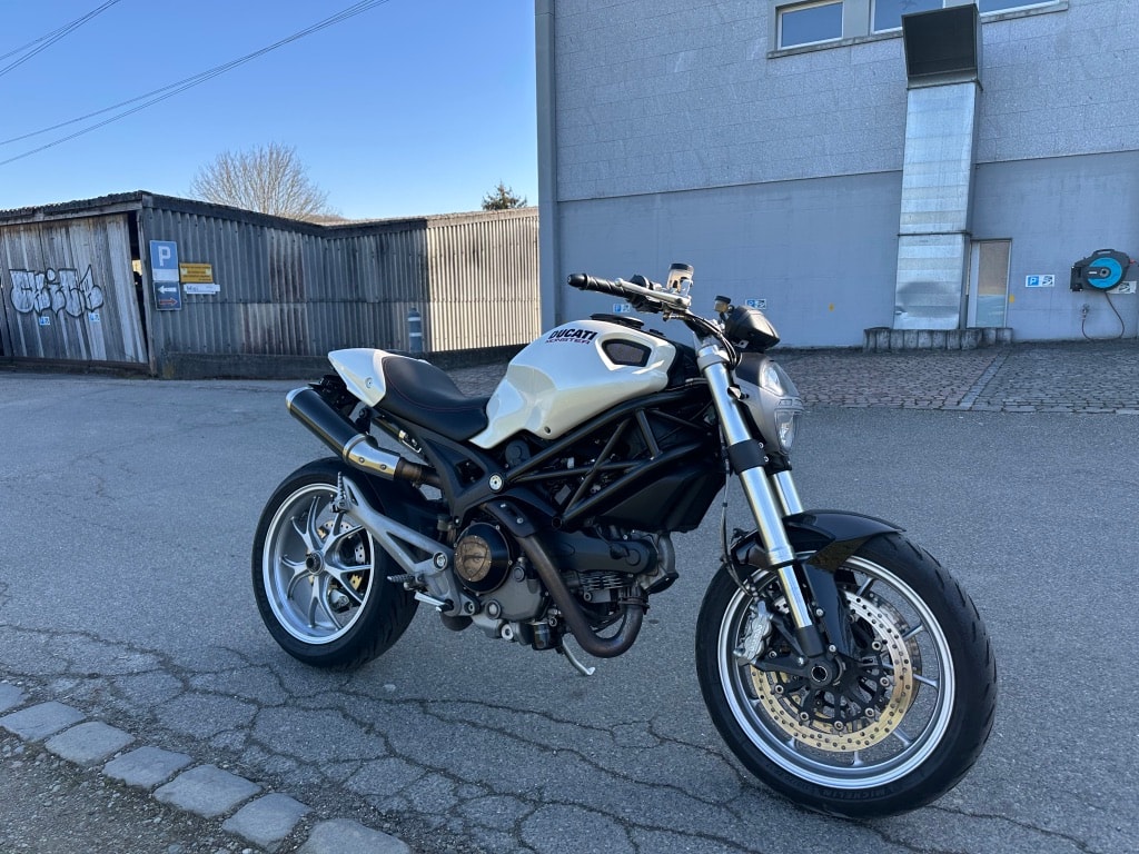 DUCATI Monster 1100 S ABS