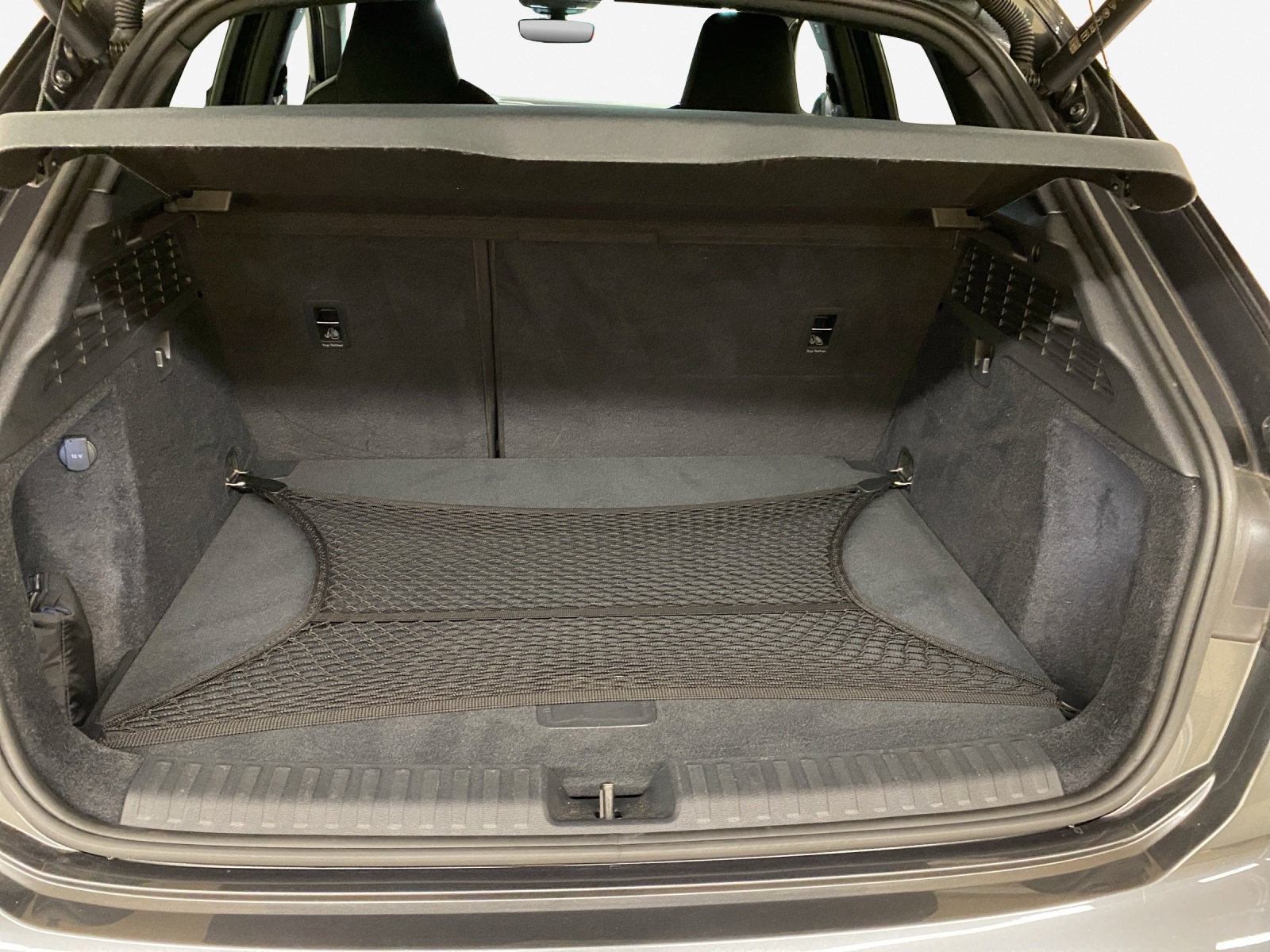 AUDI A3 Sportback 35 TFSI S line Attraction S-tronic-image-12