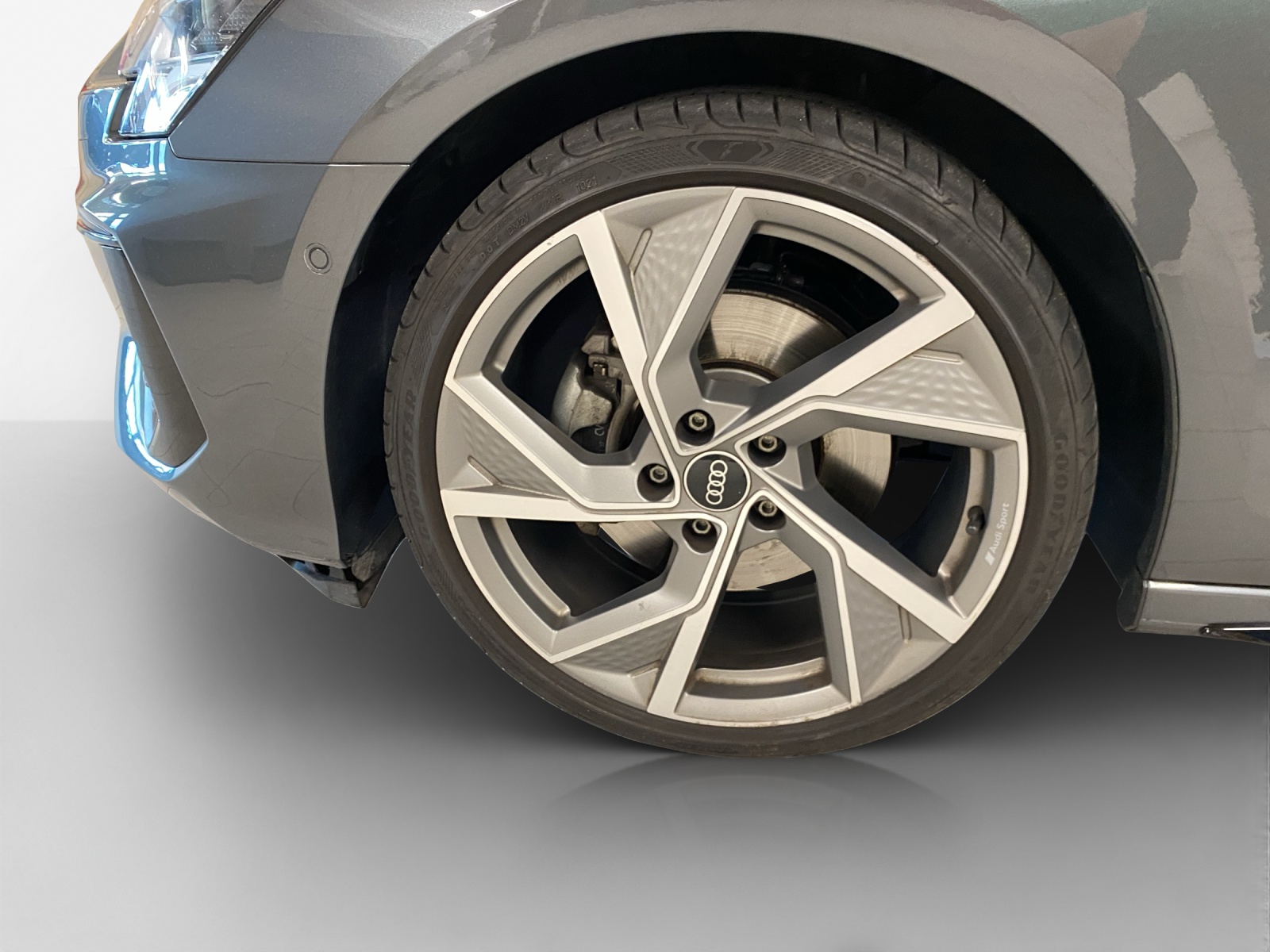 AUDI A3 Sportback 35 TFSI S line Attraction S-tronic-image-14