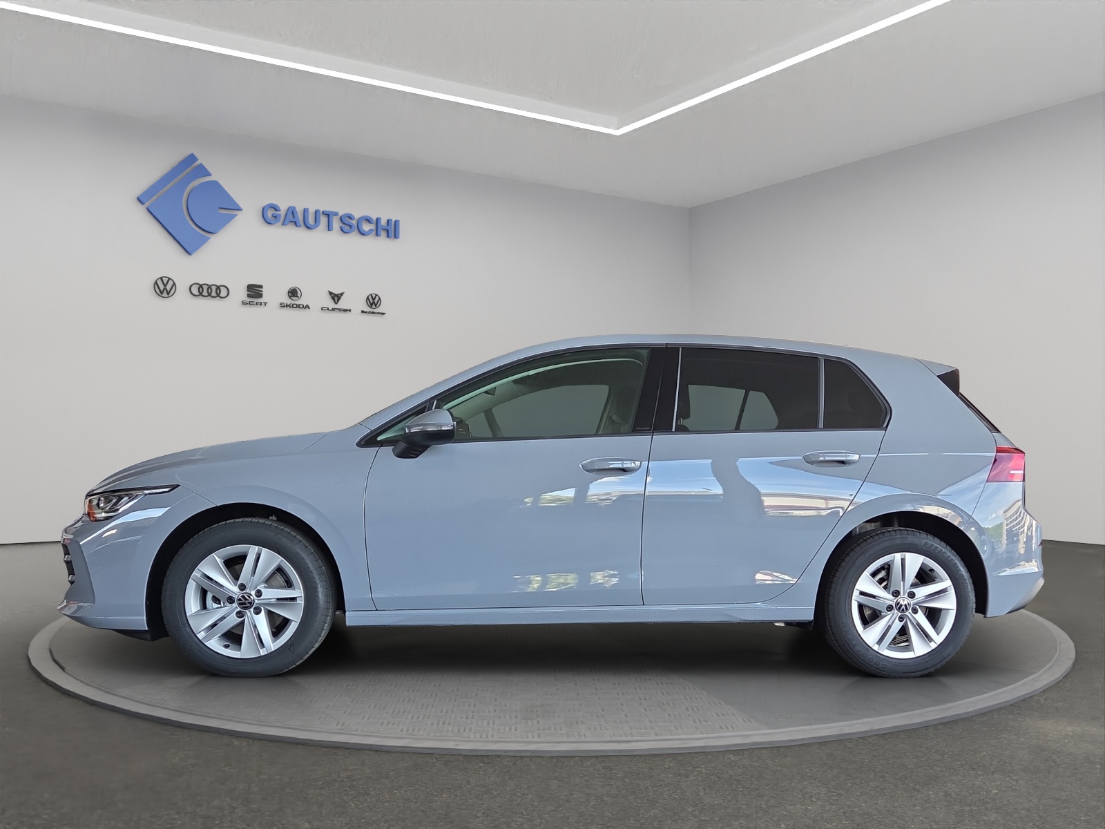 VW Golf 1.5 TSI Basis-image-1
