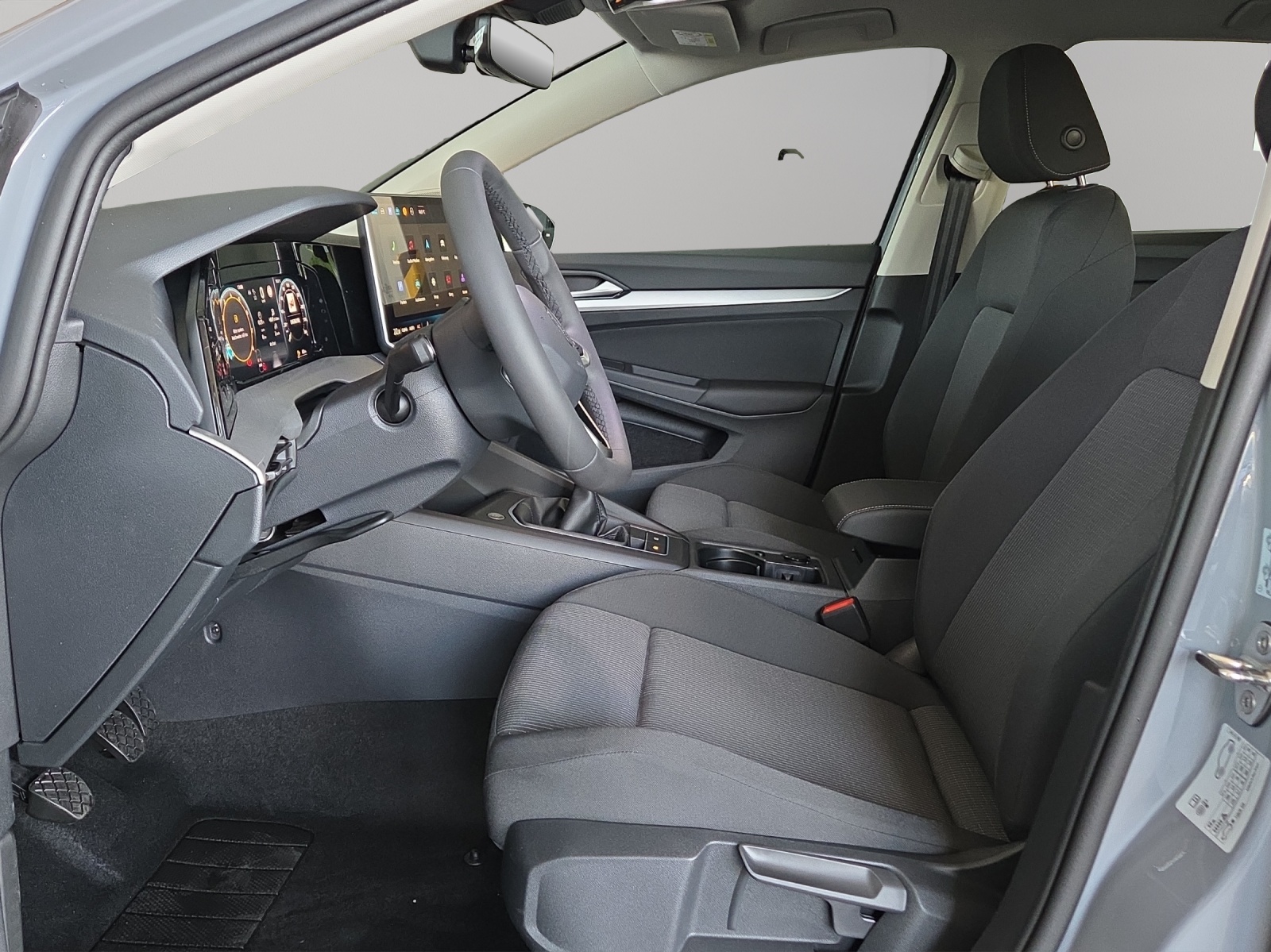 VW Golf 1.5 TSI Basis-image-5