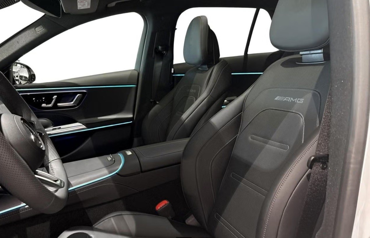 MERCEDES-BENZ E 53 Hybrid T 4Matic+-image-10