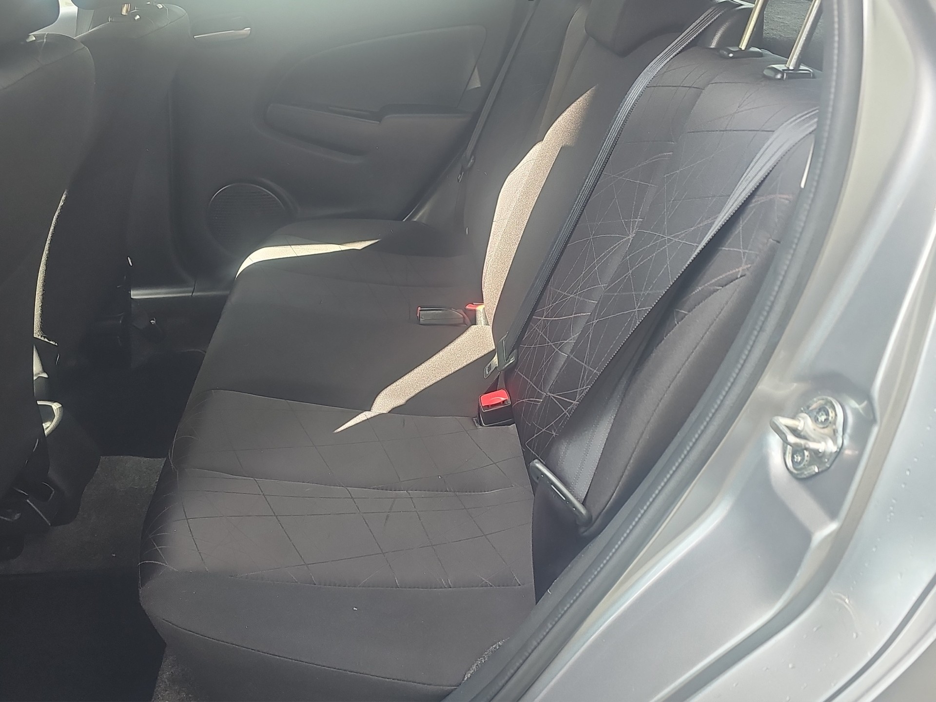 MAZDA 2 1.3i 16V Exclusive-image-10
