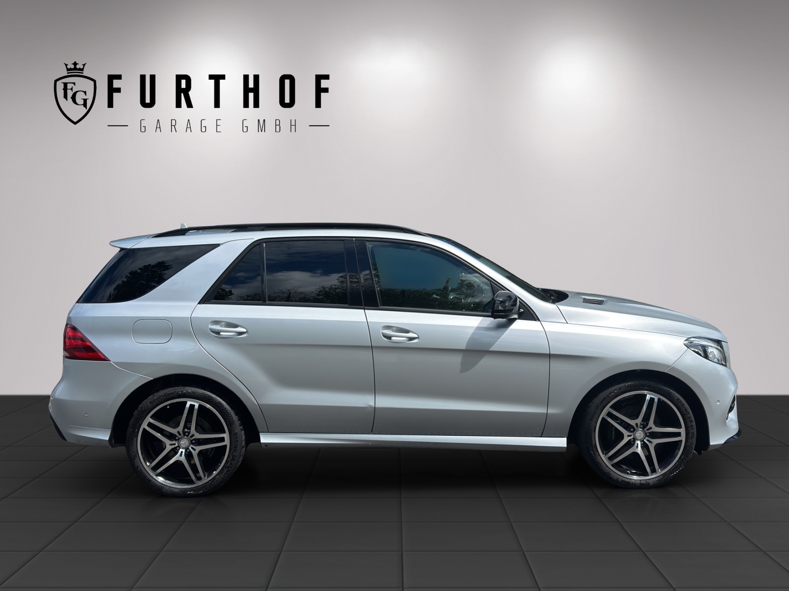 MERCEDES-BENZ GLE 350 d Executive 4Matic 9G-Tronic-image-3