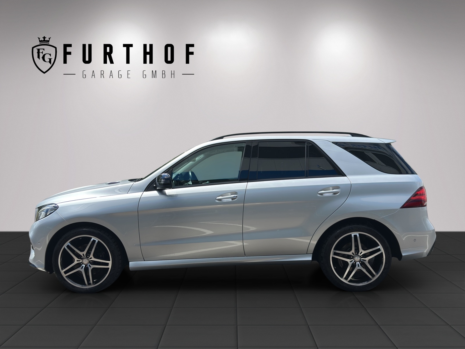 MERCEDES-BENZ GLE 350 d Executive 4Matic 9G-Tronic-image-2