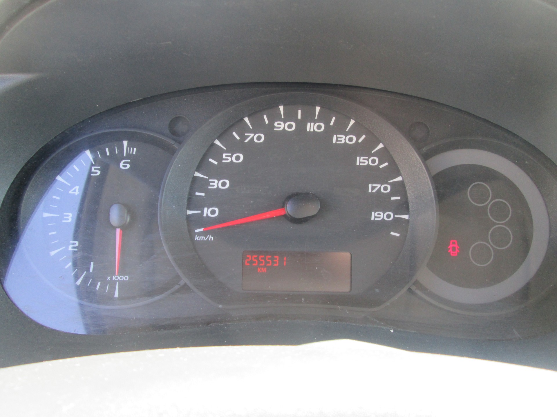 RENAULT Kangoo Maxi dCi 90 2 Plätze / 2 places-image-9