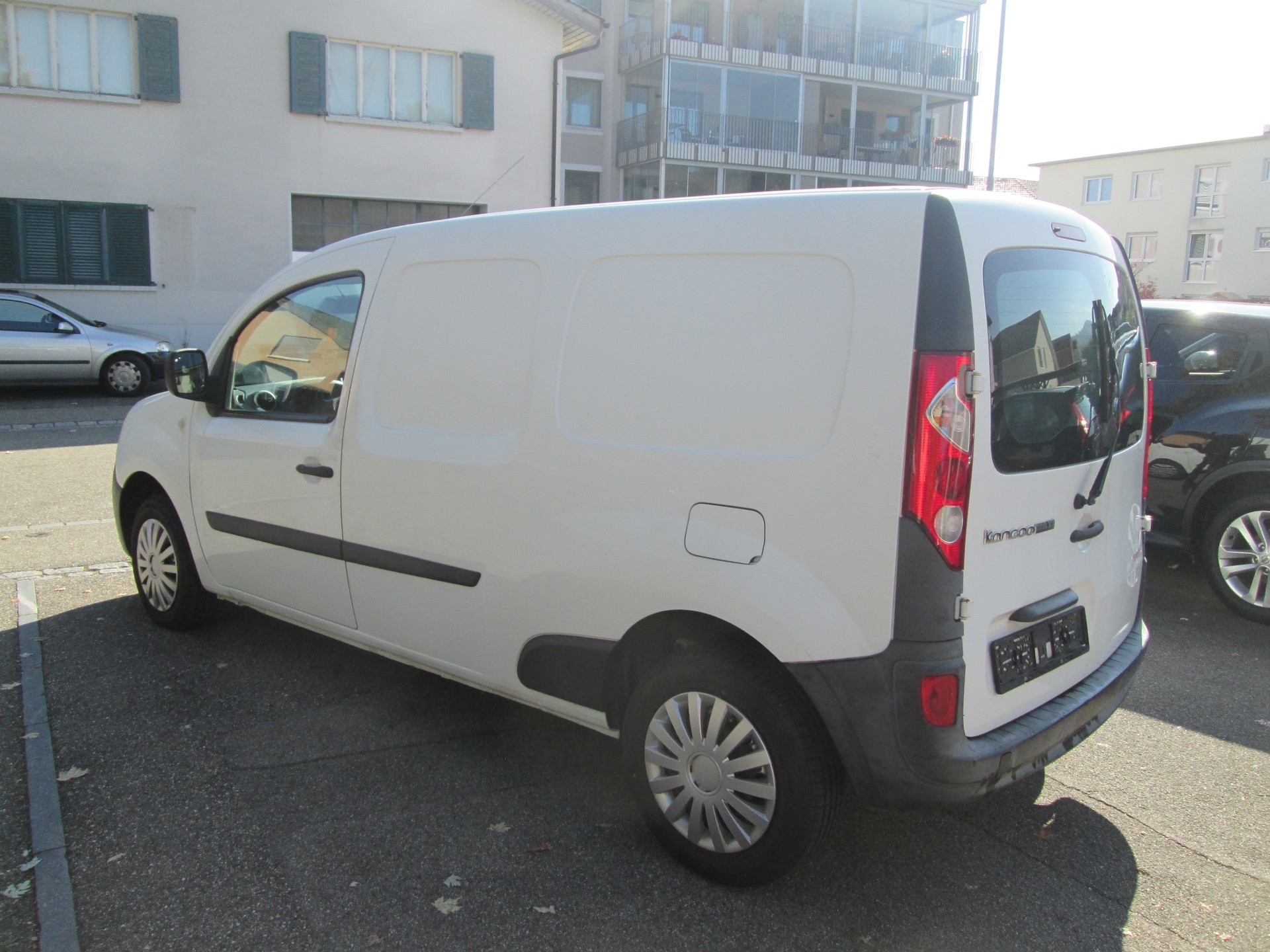 RENAULT Kangoo Maxi dCi 90 2 Plätze / 2 places-image-2