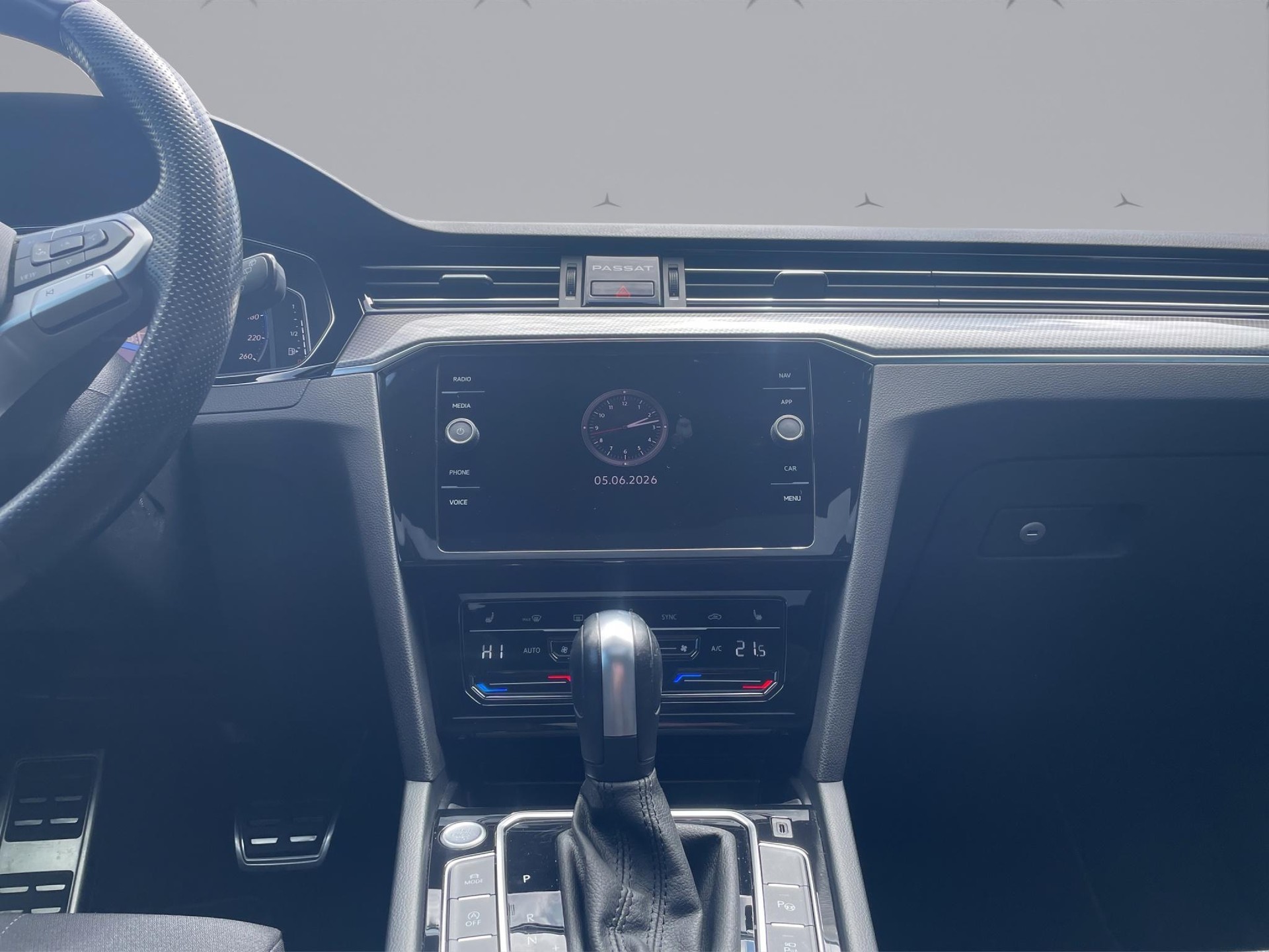 VW Passat Variant 2.0 TSI Alltrack DSG 4m-image-14