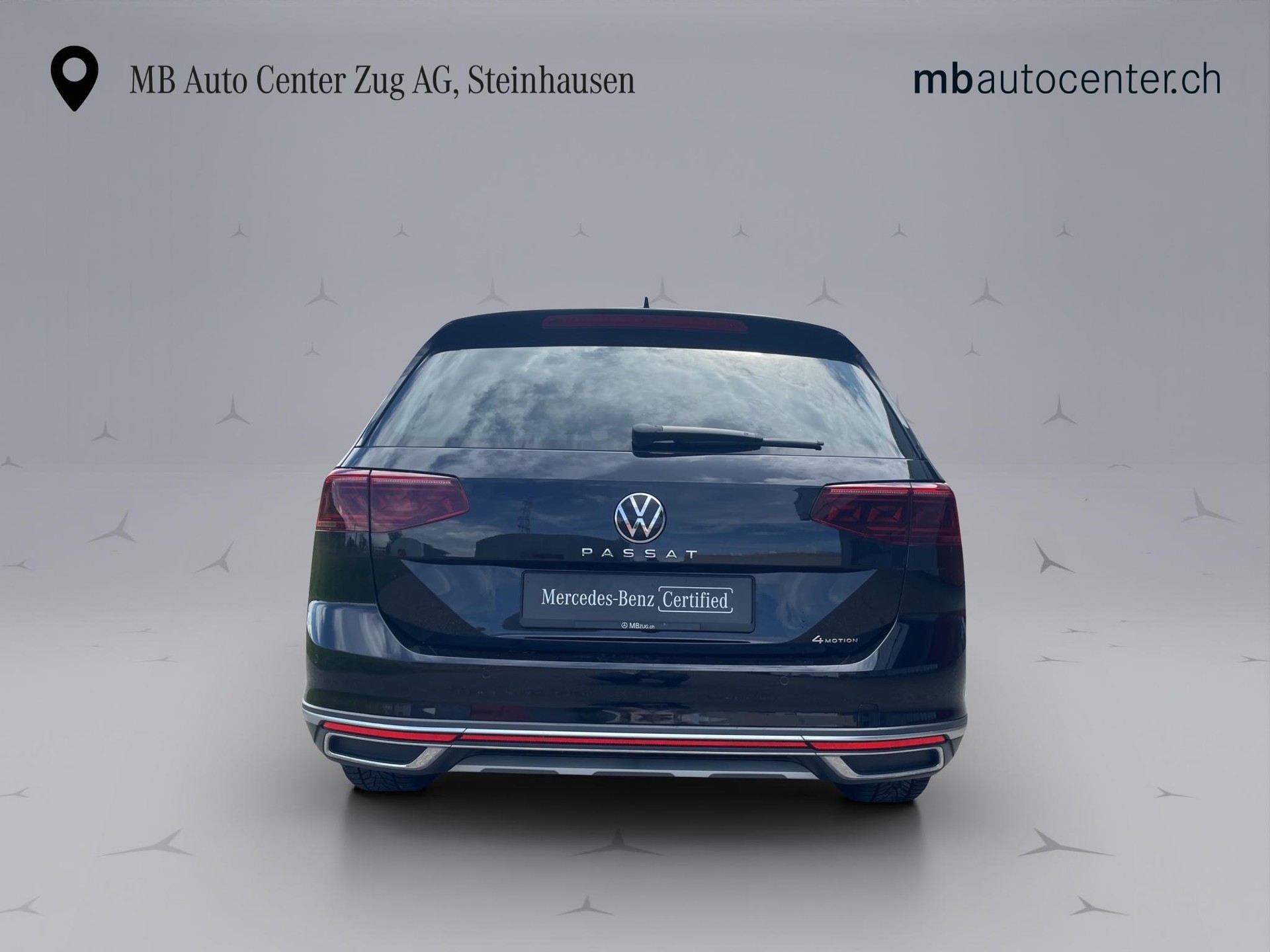 VW Passat Variant 2.0 TSI Alltrack DSG 4m-image-4