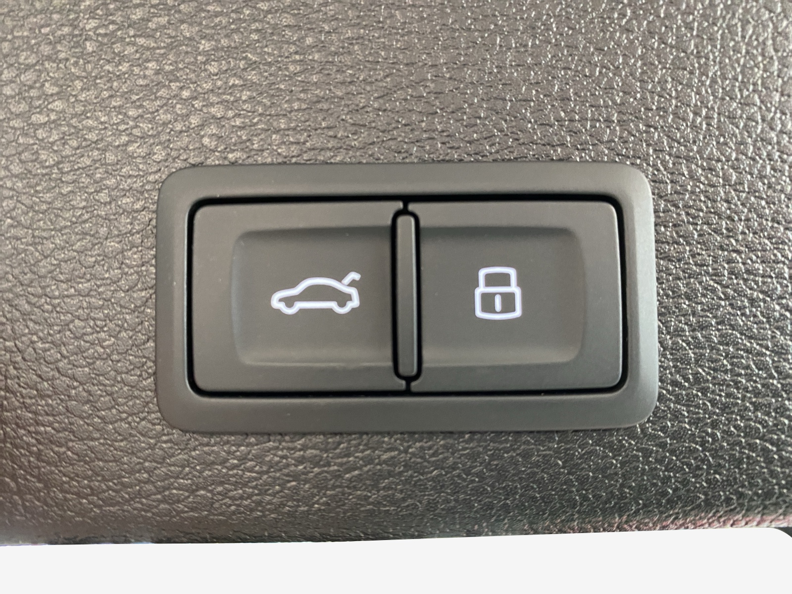 AUDI Q2 35 TFSI S-tronic-image-13