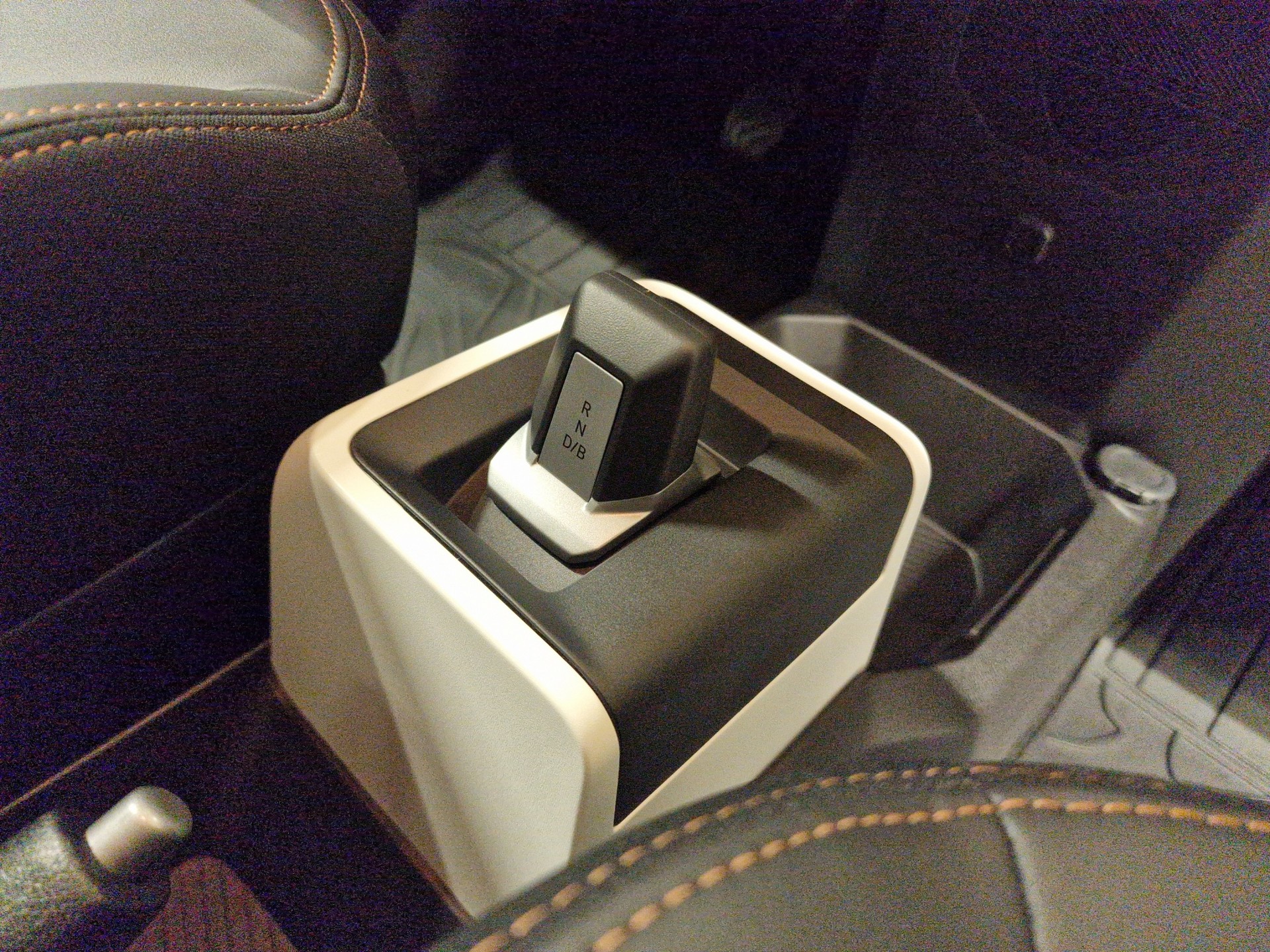 DACIA Spring 24 kWh Extreme-image-13