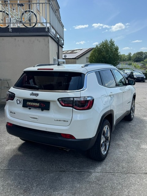 JEEP Compass 1.4 Turbo Limited AWD 9ATX-showroom-element-3