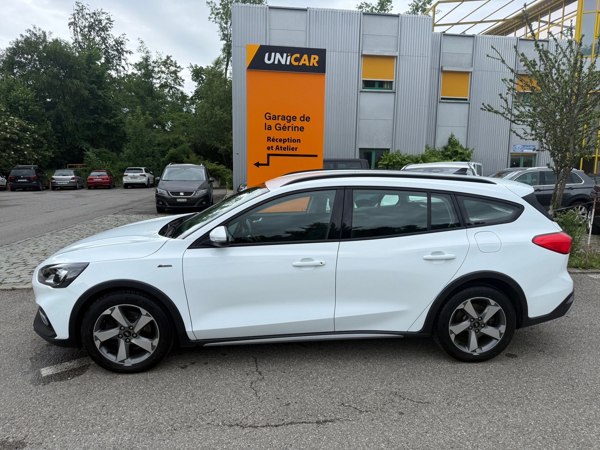 FORD Focus 1.0 SCTi Active-image-2