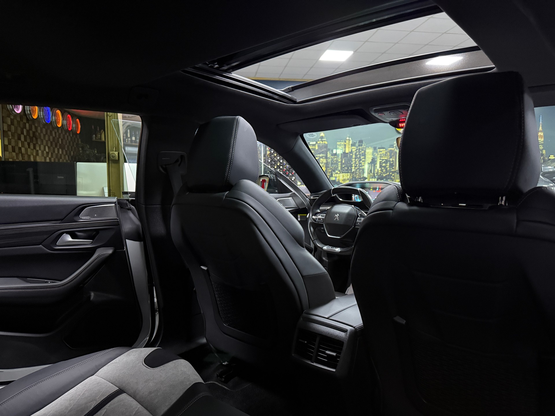 PEUGEOT 508 SW 1.6 PHEV Allure EAT8 / CH Fz-image-20