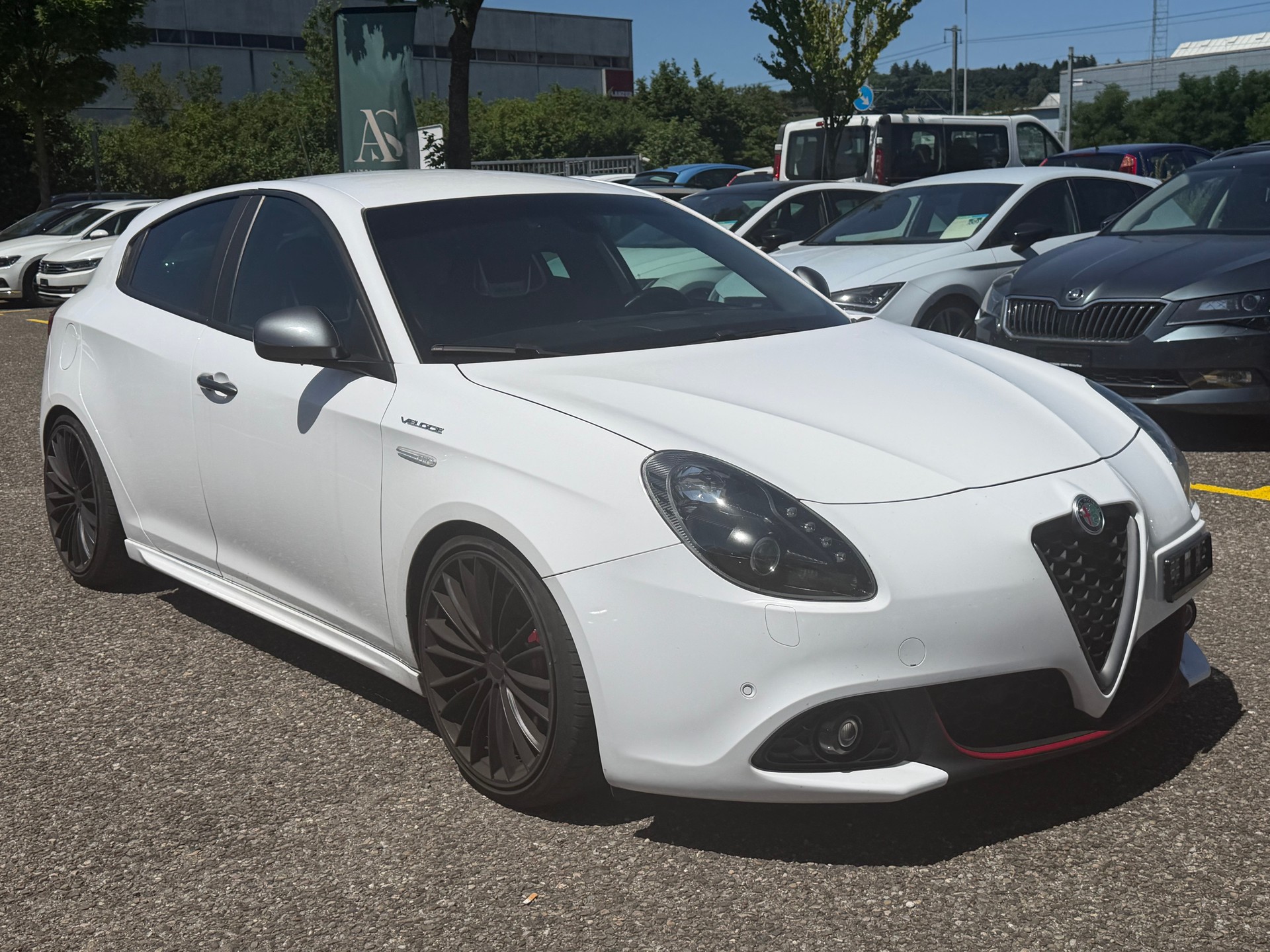 ALFA ROMEO Giulietta 1750 TBi Veloce TCT-image-2
