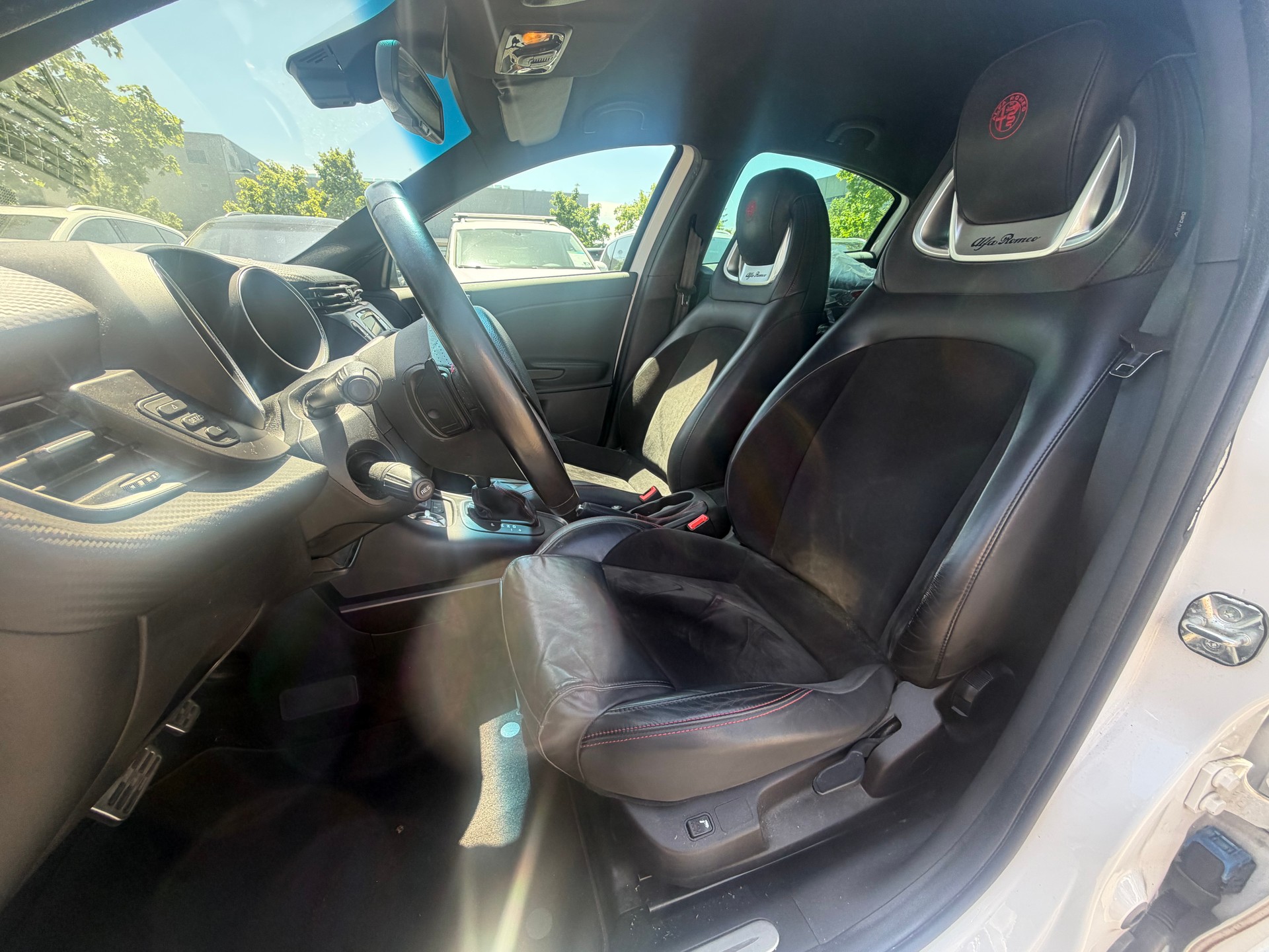 ALFA ROMEO Giulietta 1750 TBi Veloce TCT-image-8