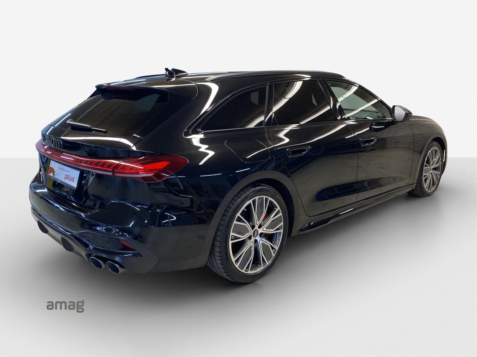 AUDI S5 Avant TFSI quattro S tronic-image-4