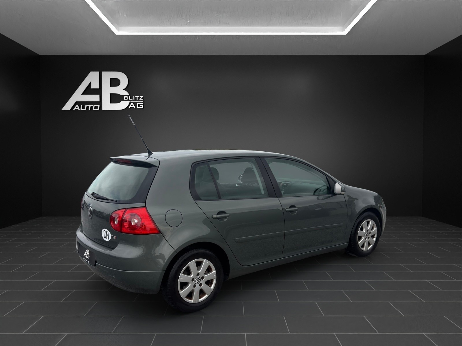 VW Golf 1.4 TSI Leader-image-4