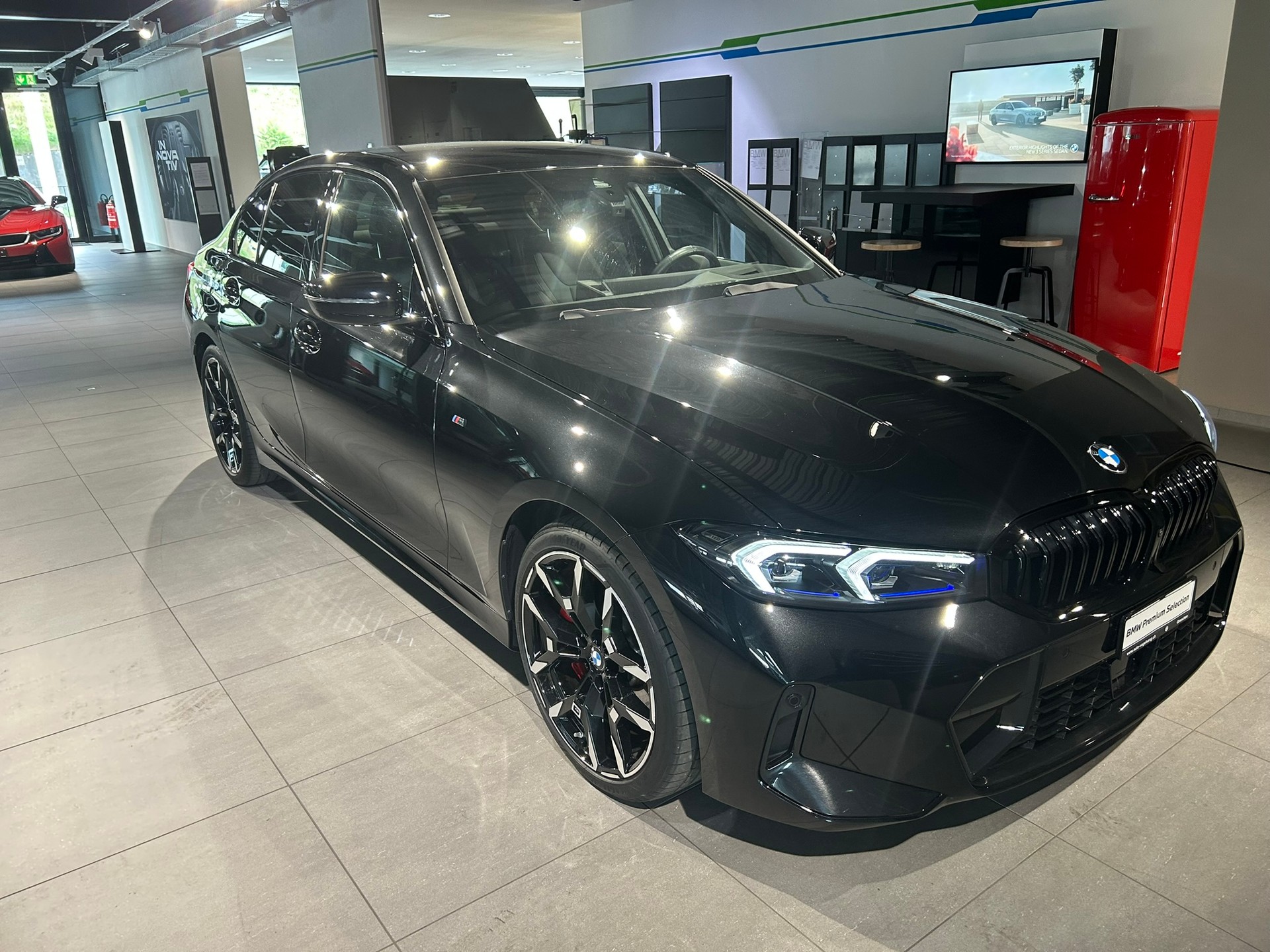 BMW 320d xDrive 48V Steptronic M Sport Pro-image-5