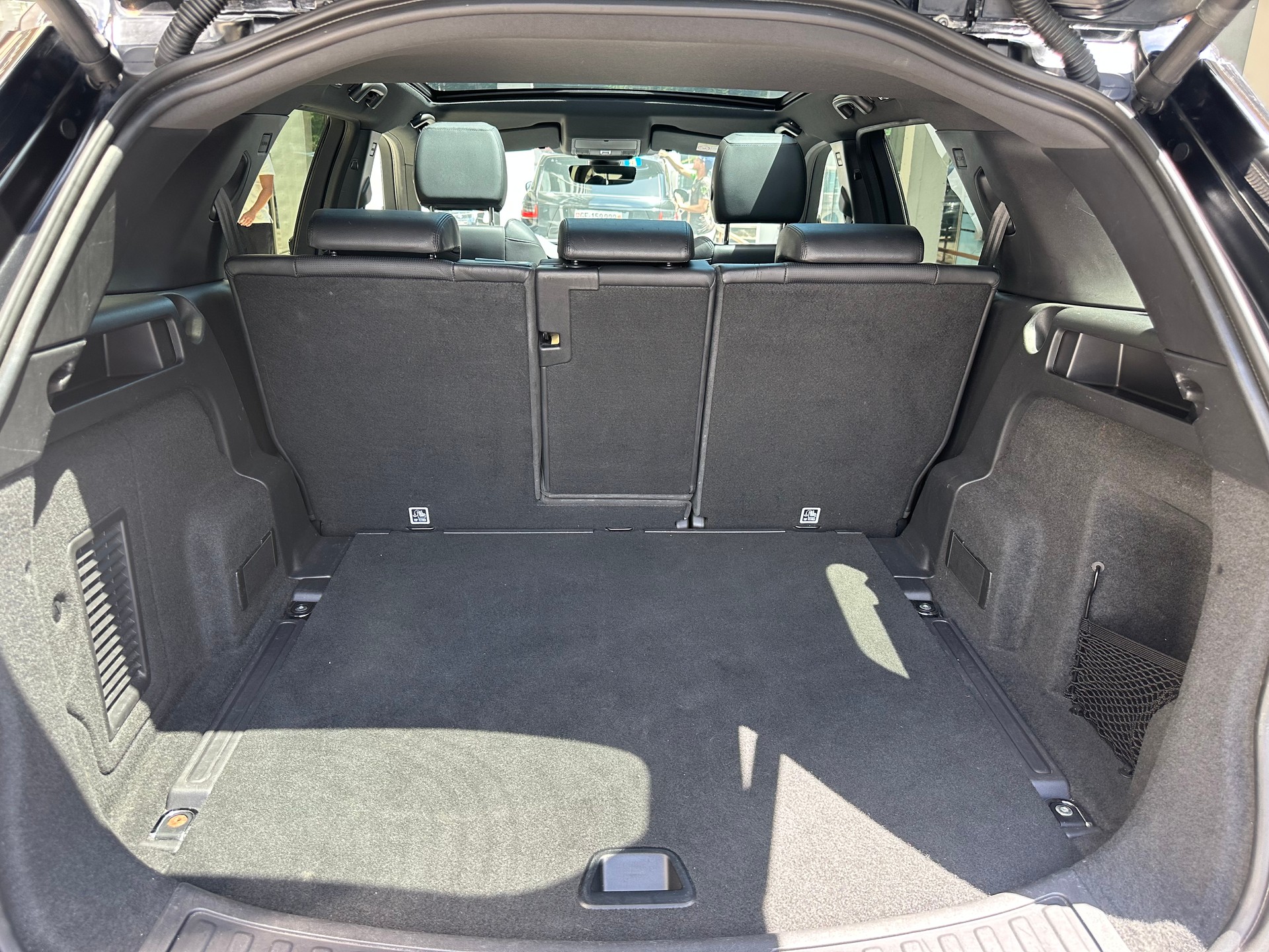 LAND ROVER Discovery Sport R Dyn D180 2.0D TD4 MHEV SE AWD AT9-image-14
