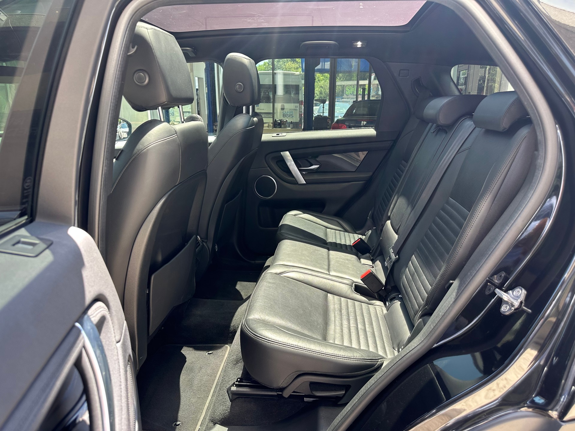 LAND ROVER Discovery Sport R Dyn D180 2.0D TD4 MHEV SE AWD AT9-image-7