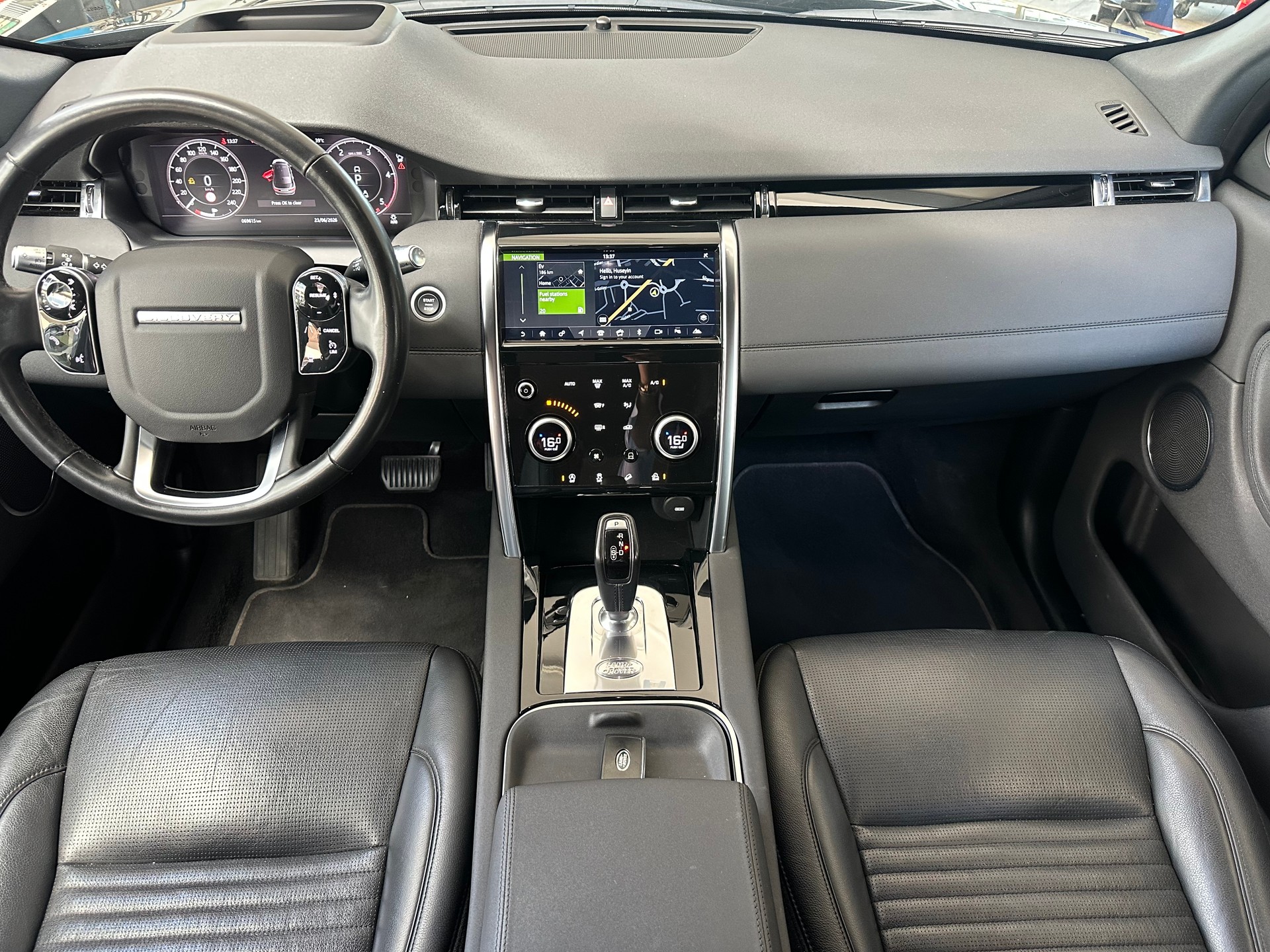 LAND ROVER Discovery Sport R Dyn D180 2.0D TD4 MHEV SE AWD AT9-image-8