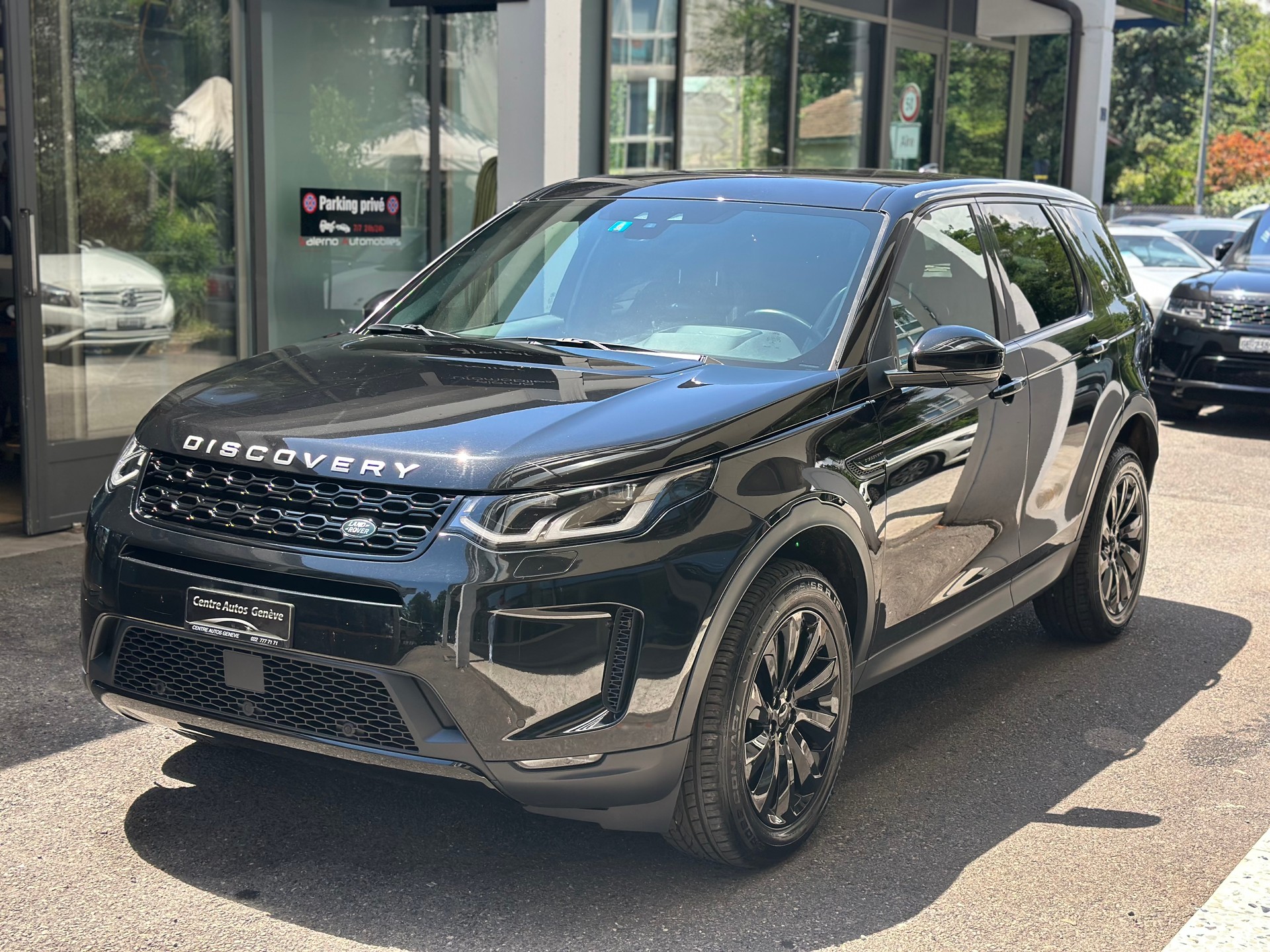 LAND ROVER Discovery Sport R Dyn D180 2.0D TD4 MHEV SE AWD AT9-image-1