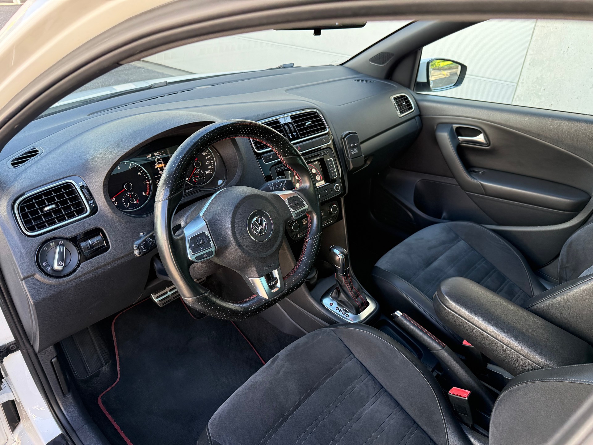 VW Polo 1.4 TSI GTI DSG-image-8