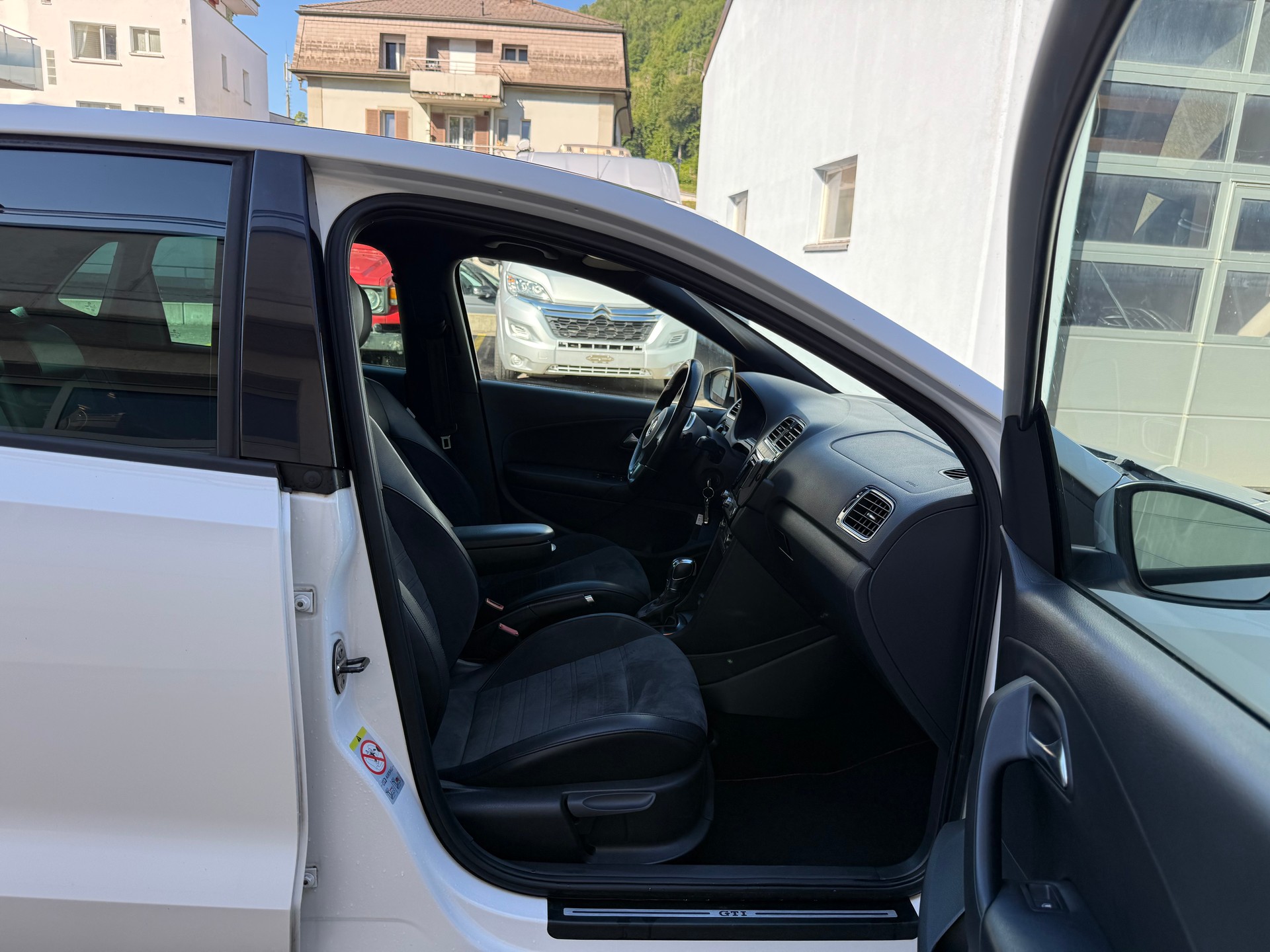VW Polo 1.4 TSI GTI DSG-image-12