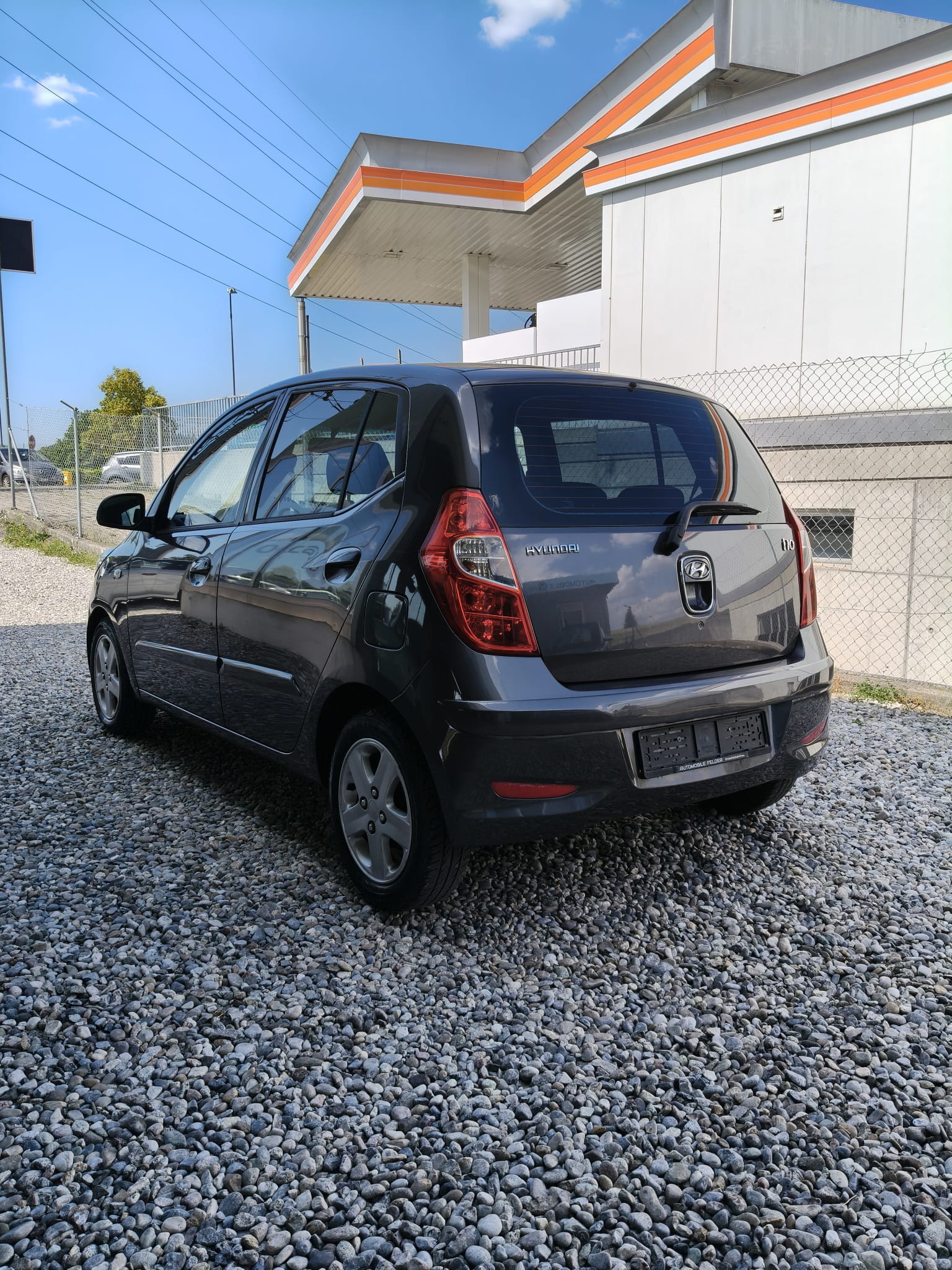 HYUNDAI i10 1.1 Comfort-image-3