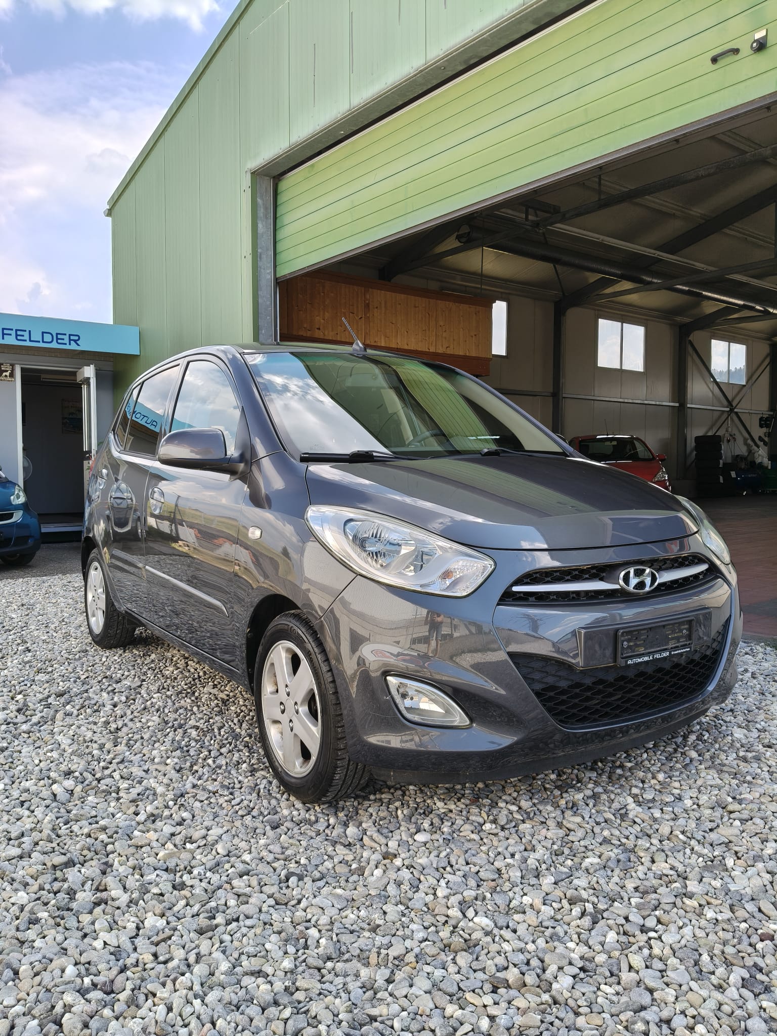 HYUNDAI i10 1.1 Comfort-image-0