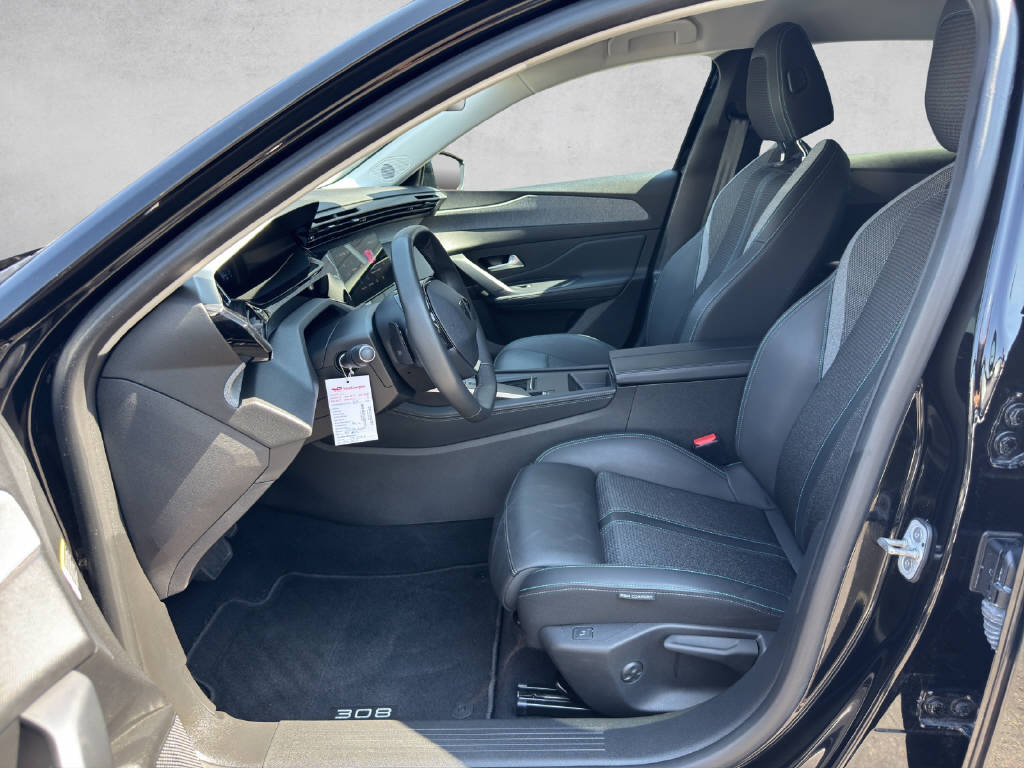 PEUGEOT 308 1.2 PureTech Allure Pack-image-7