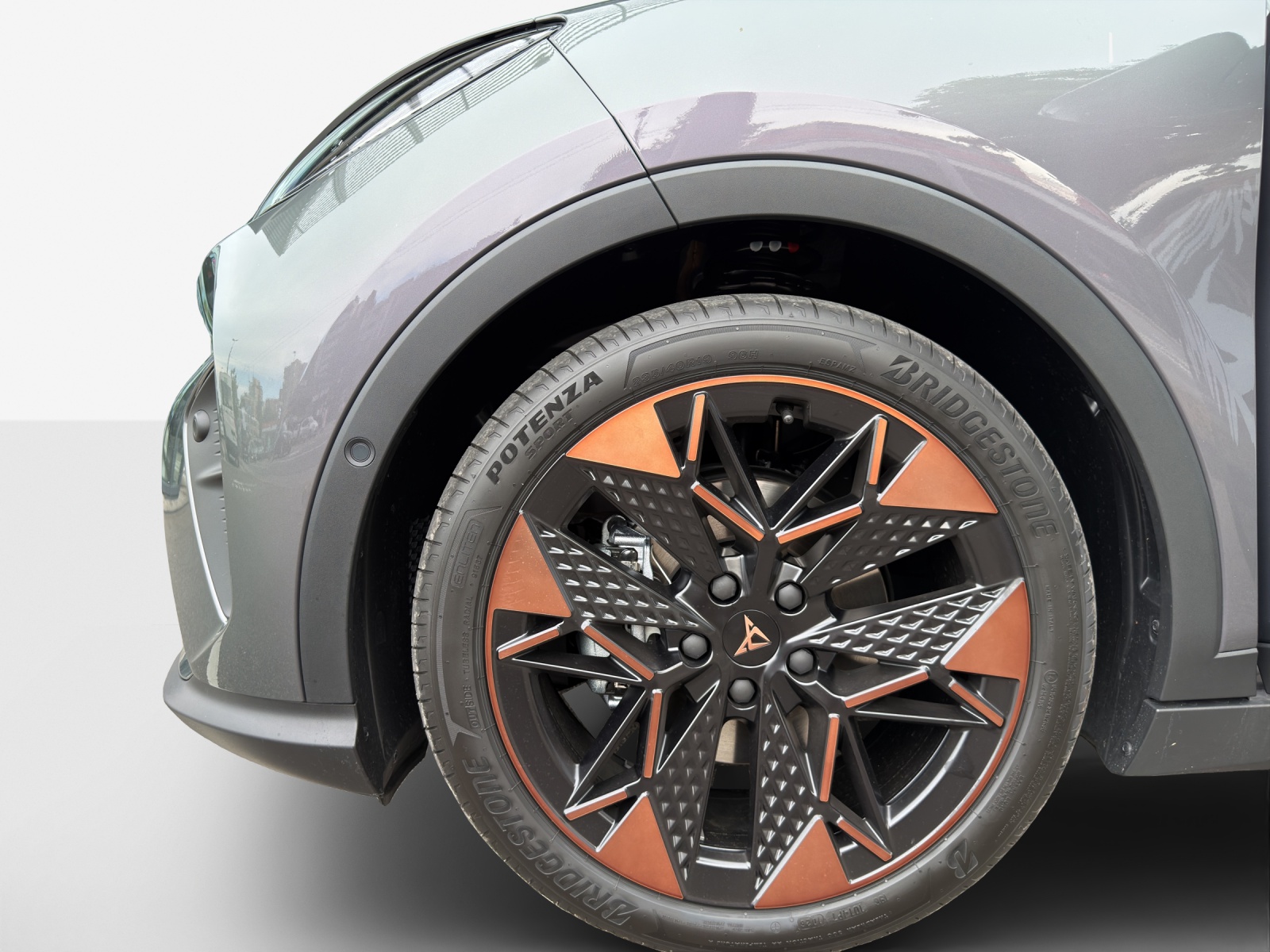 CUPRA Raval 52 kWh Dynamic+ Launch Edition-image-13