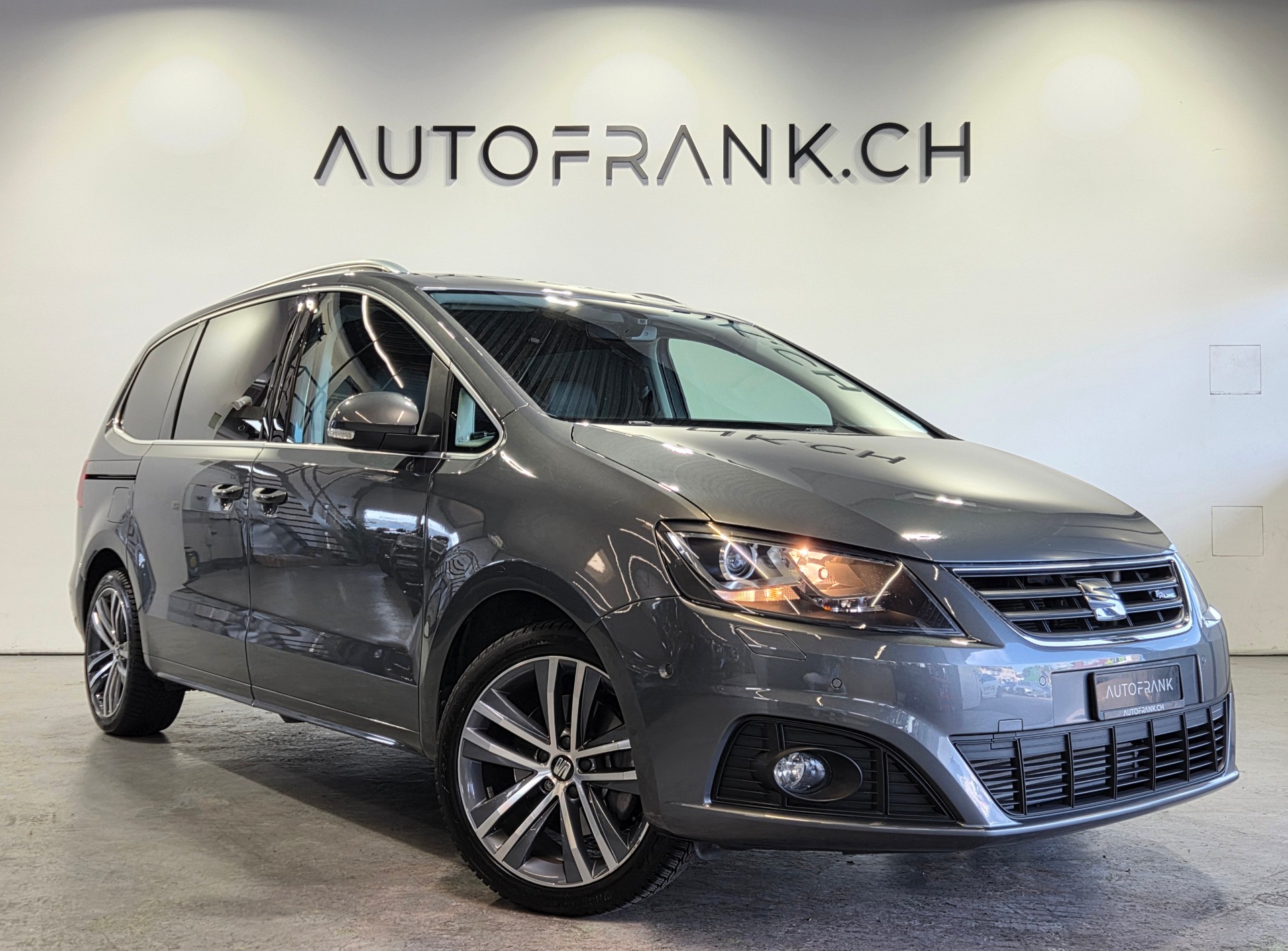 SEAT Alhambra 7-Plätzer 2.0 TSI 220 FR Line DSG-image-18