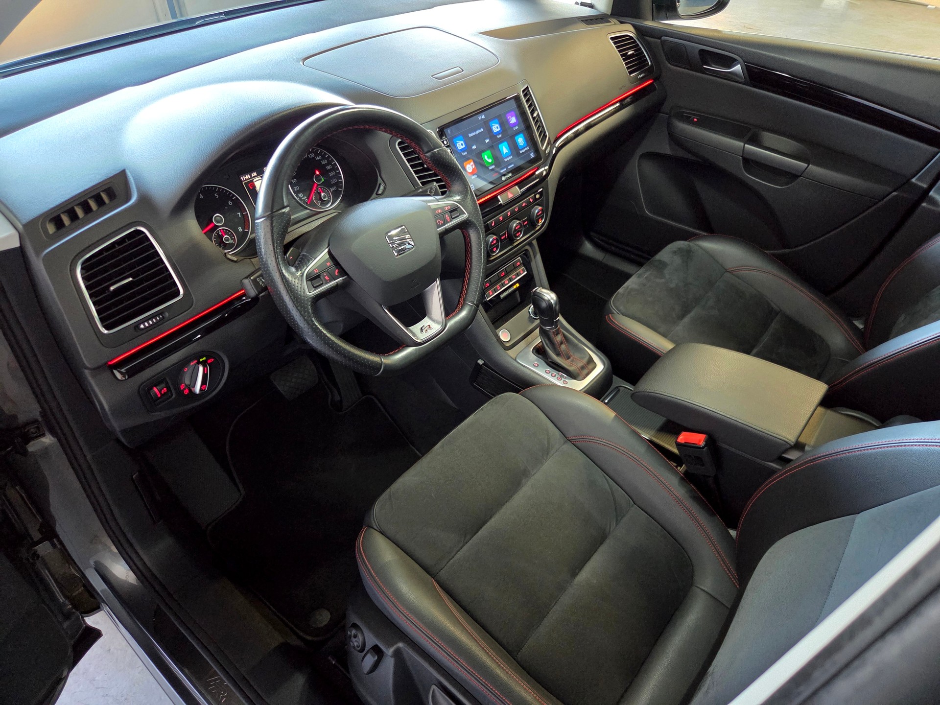 SEAT Alhambra 7-Plätzer 2.0 TSI 220 FR Line DSG-image-3