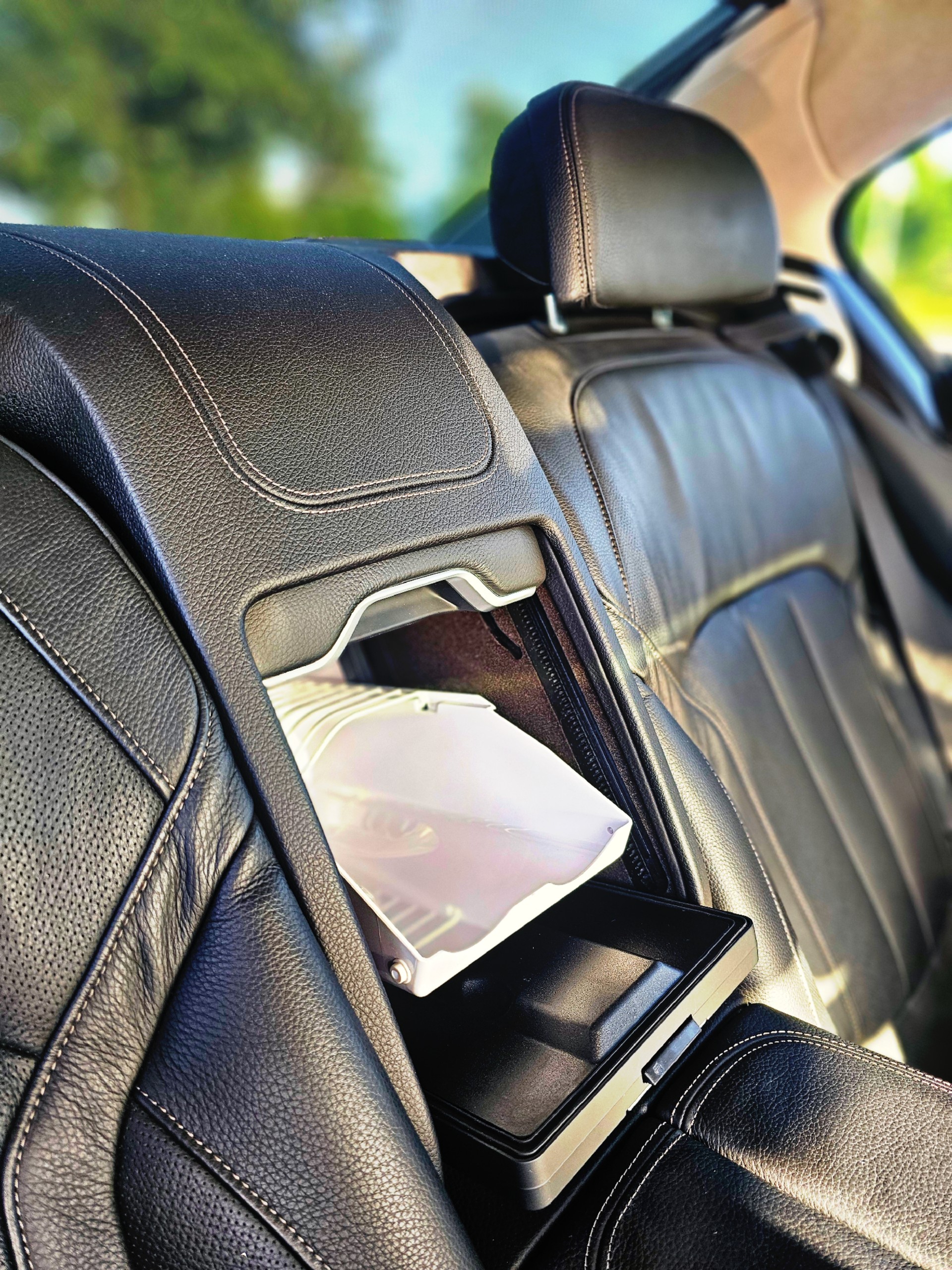 BMW 750Li xDrive-image-4