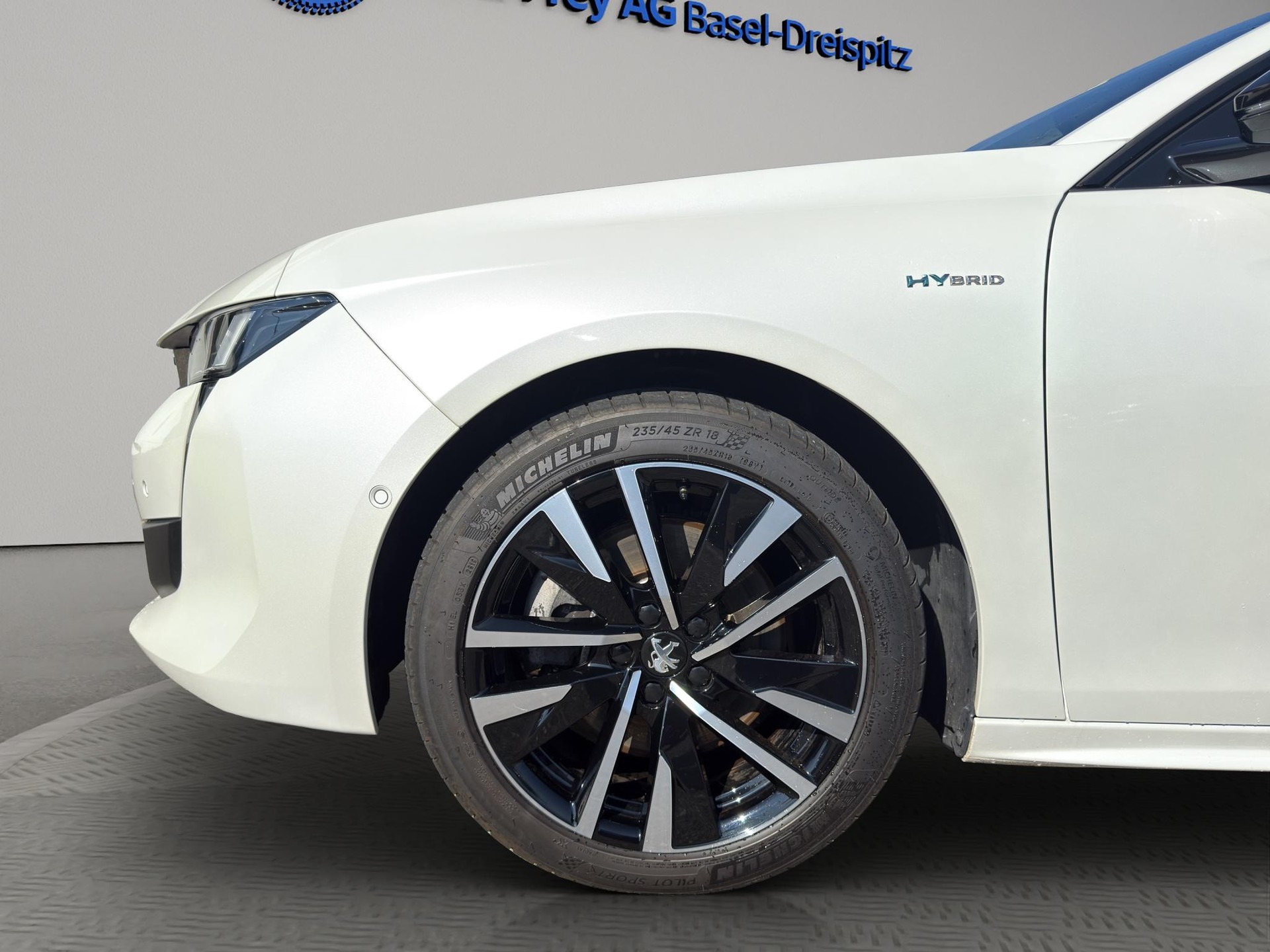 PEUGEOT 508 SW 1.6 Plug-in Hybrid GT-image-10