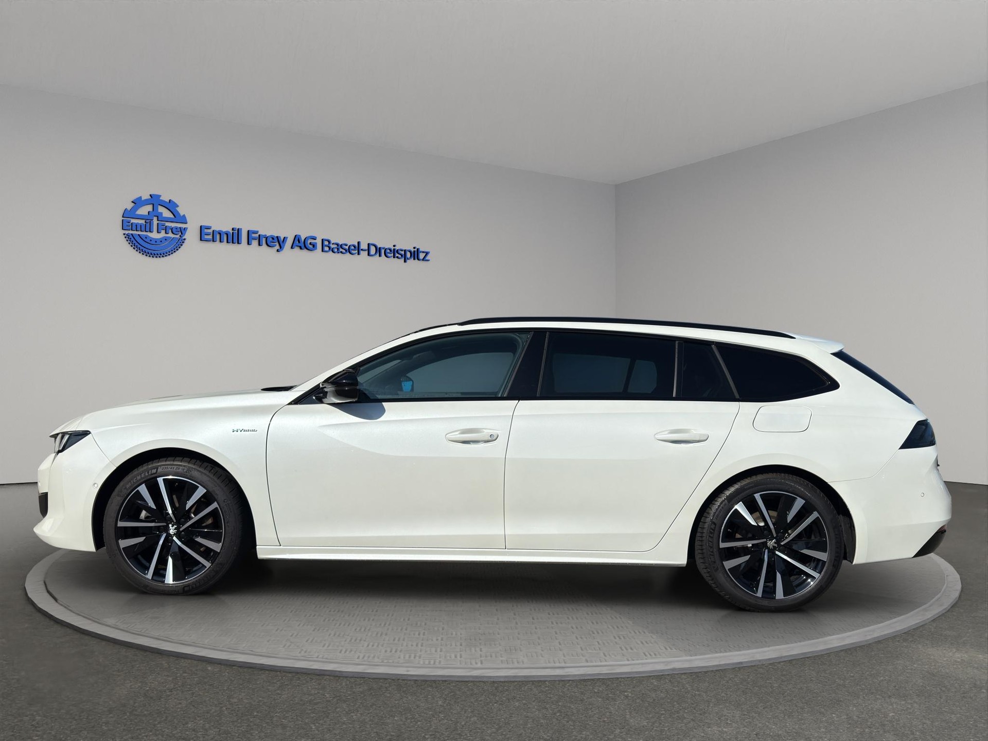 PEUGEOT 508 SW 1.6 Plug-in Hybrid GT-showroom-element-2