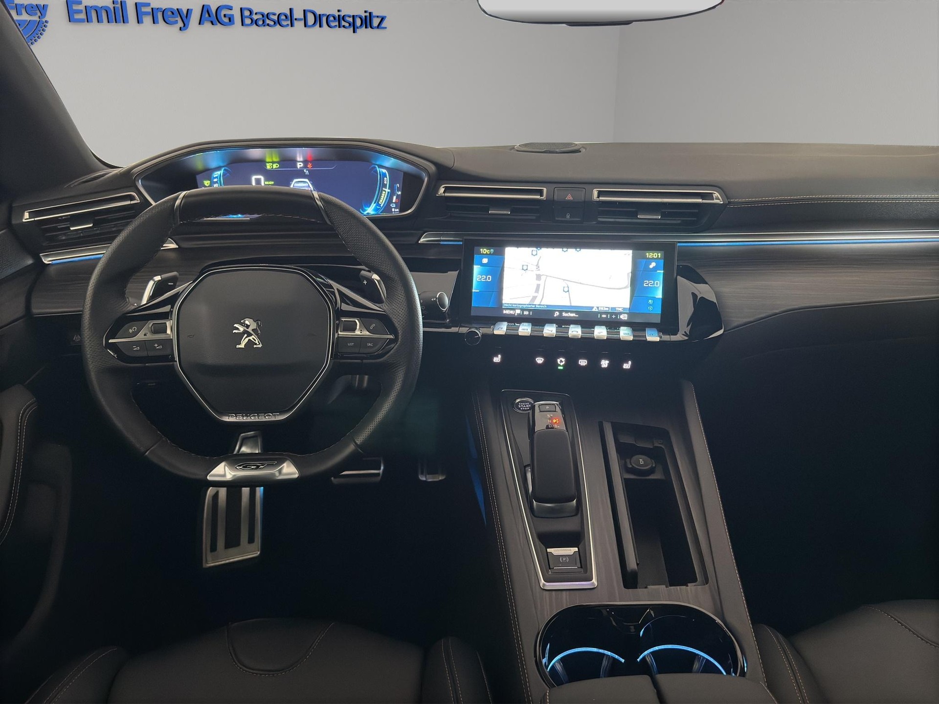 PEUGEOT 508 SW 1.6 Plug-in Hybrid GT-showroom-element-3