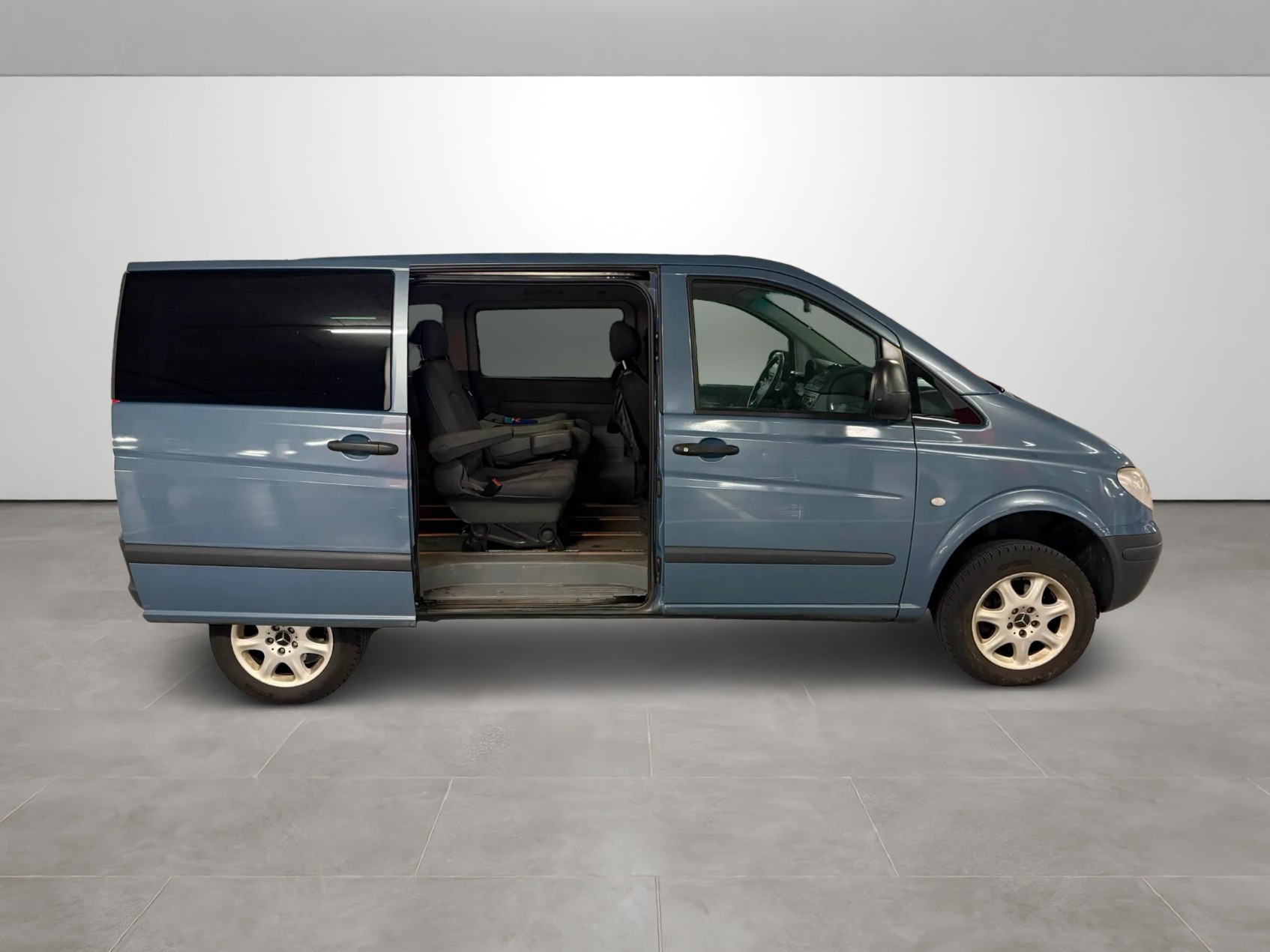 MERCEDES-BENZ Vito 115 CDI L 4x4-image-4