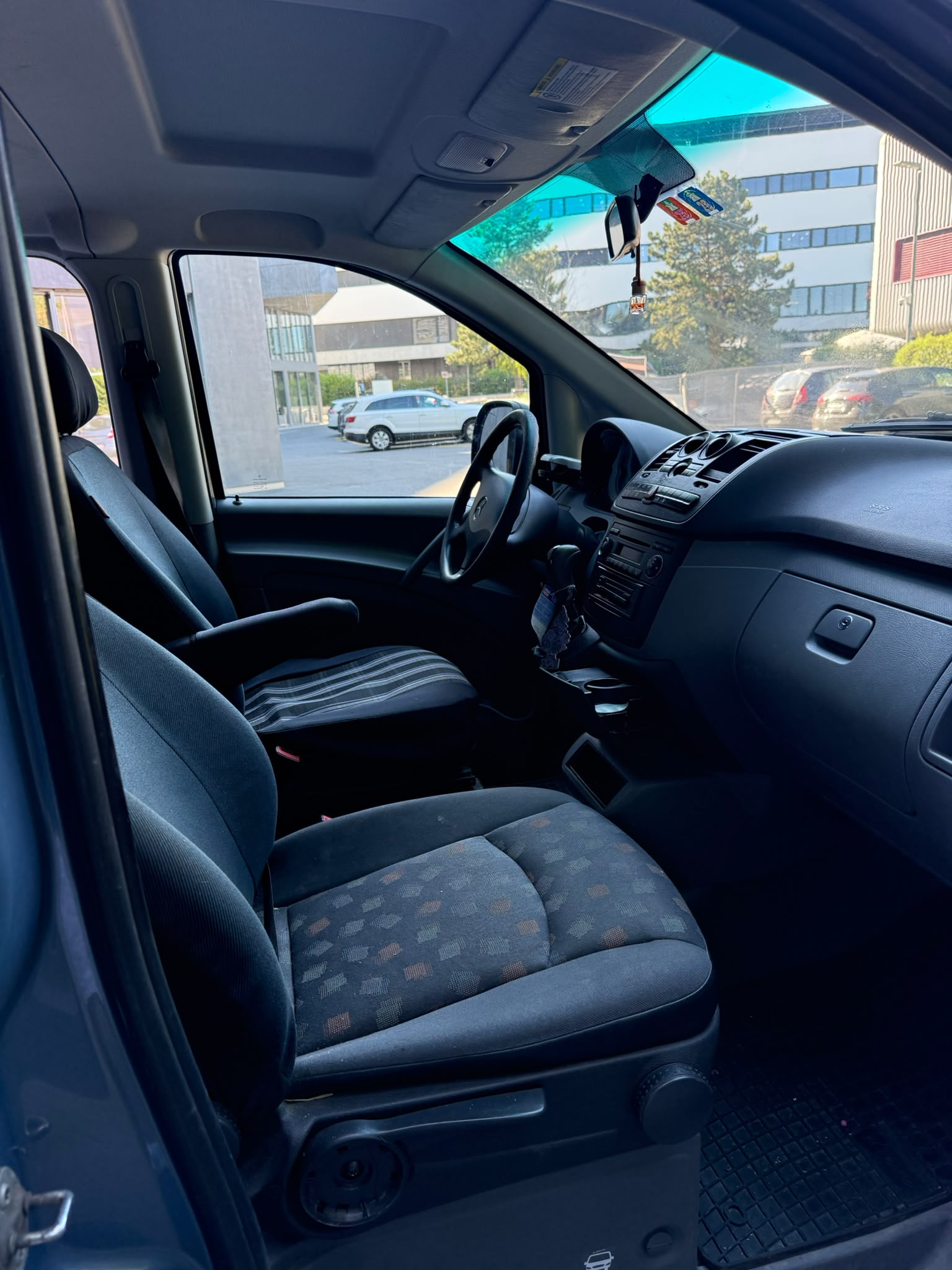 MERCEDES-BENZ Vito 115 CDI L 4x4-image-9