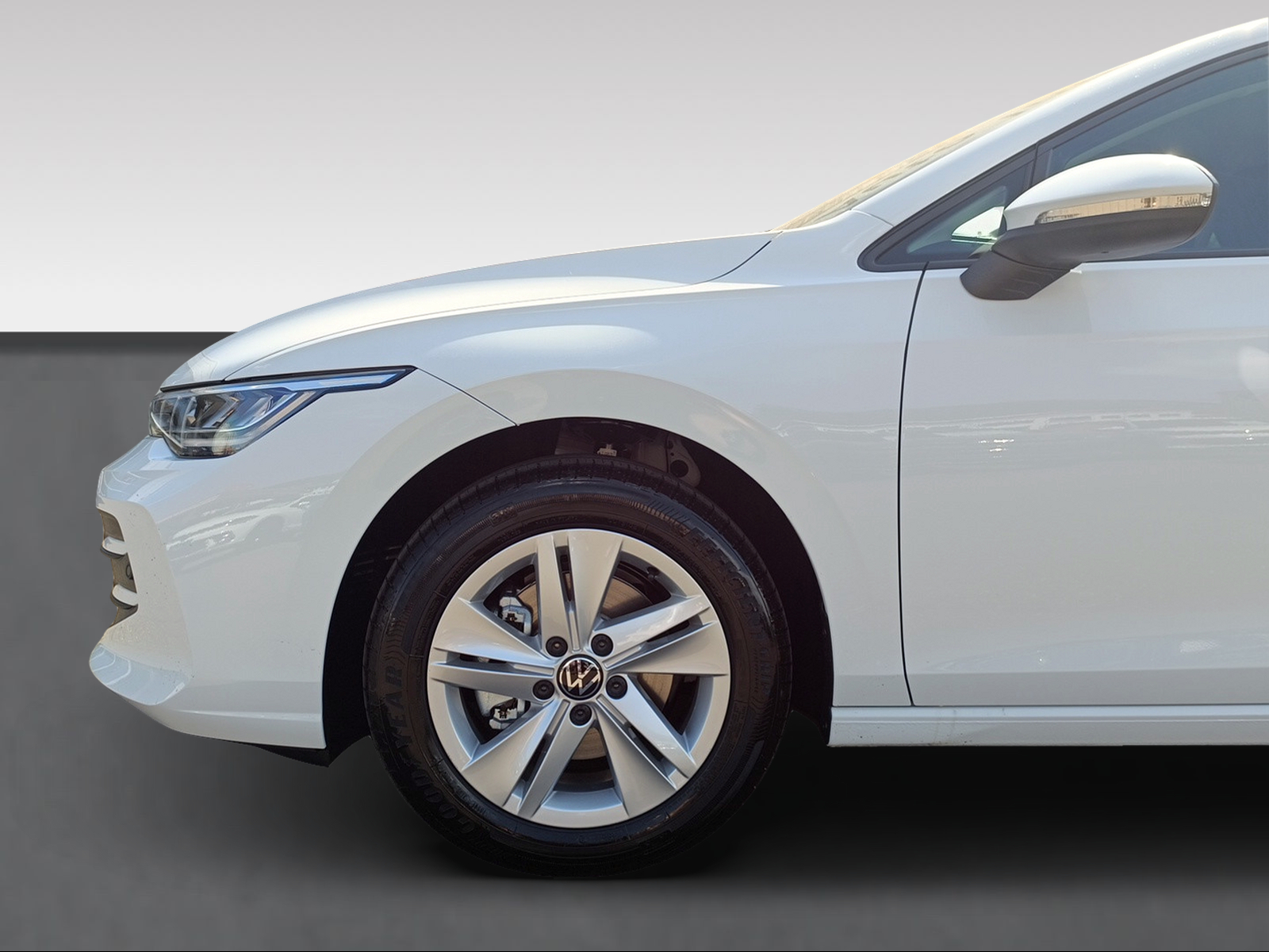 VW Golf 1.5 e TSI mHEV Value DSG-image-2